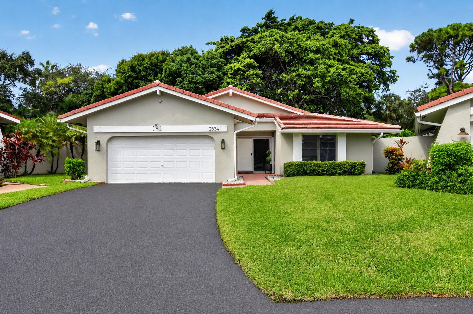 2834 Deer Creek Kelly Brooke Lane — photo