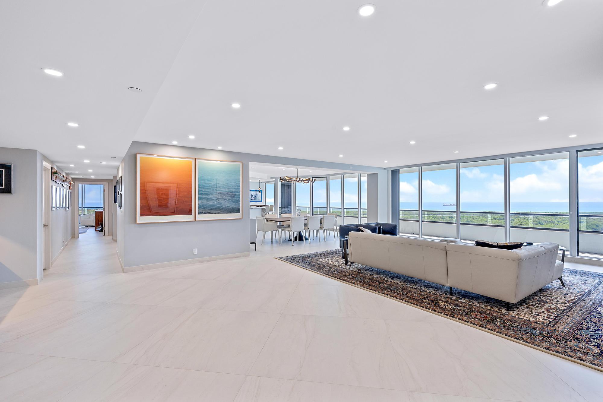 100 Lakeshore Drive 2151 — photo