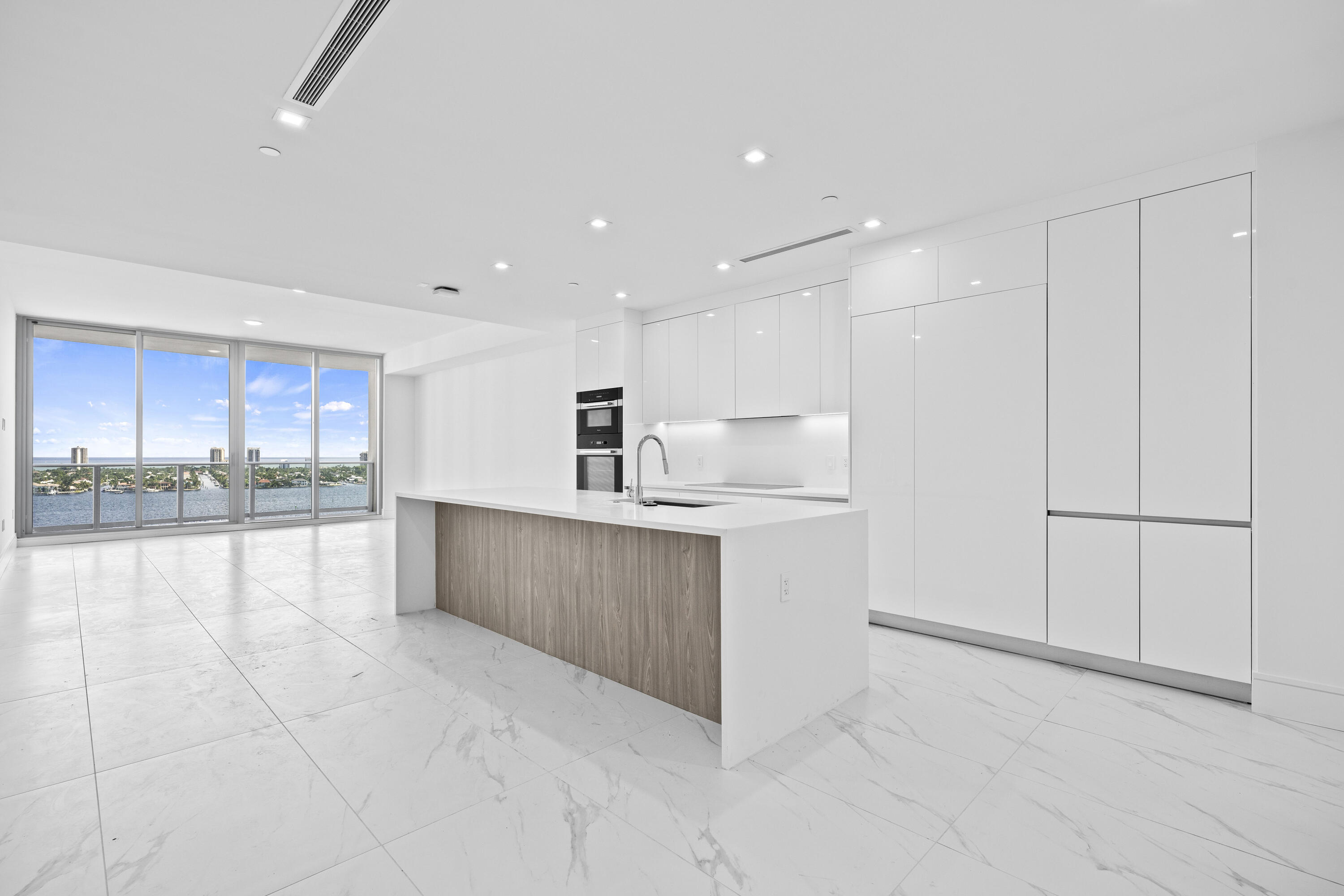 220 Lake Shore Drive 1608 — photo