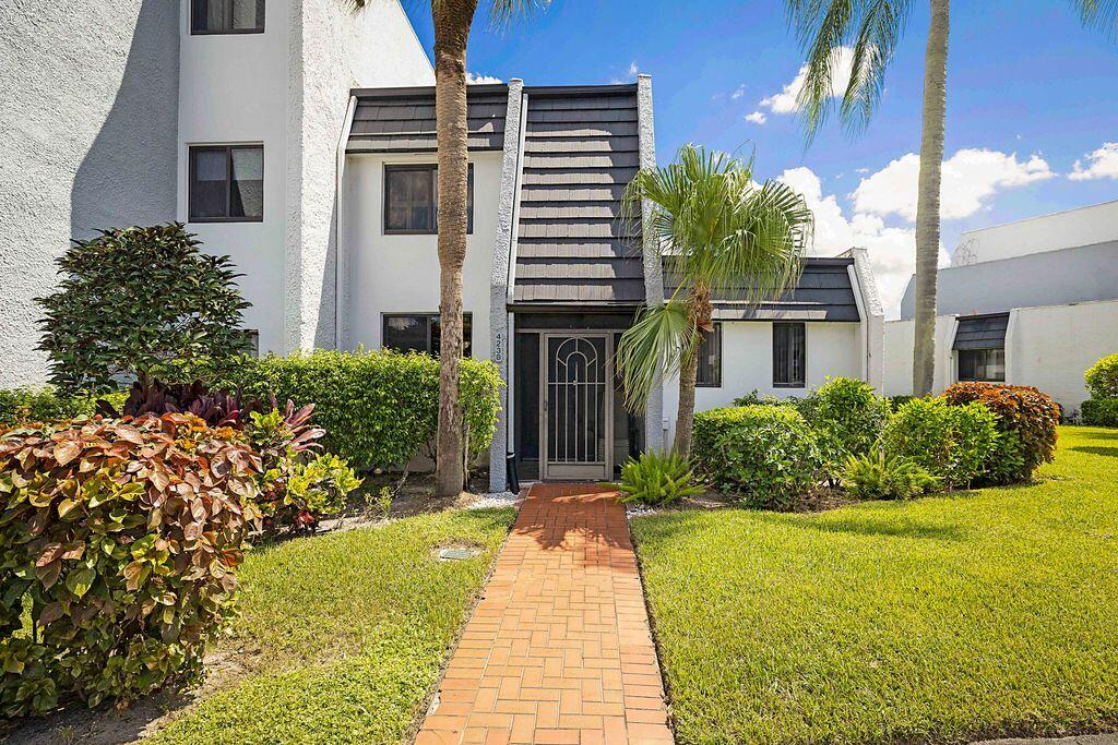 4238 Deste Court — photo