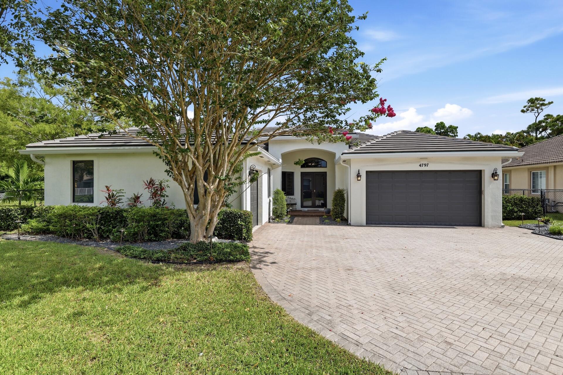 4797 NW 72nd Place — photo
