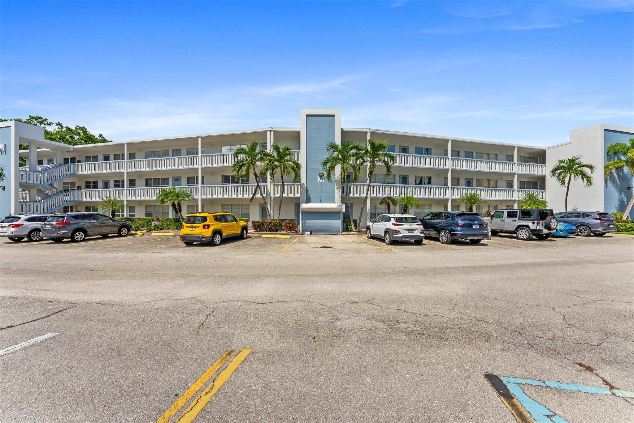 309 Wellington M — photo