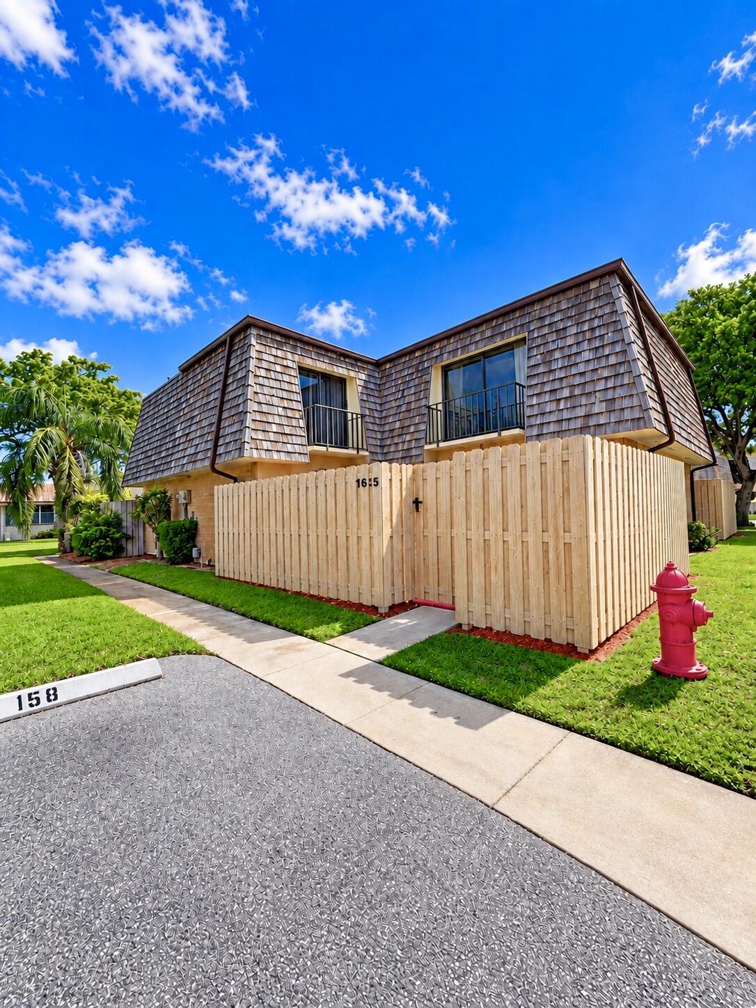 165 Lake Arbor Drive — photo