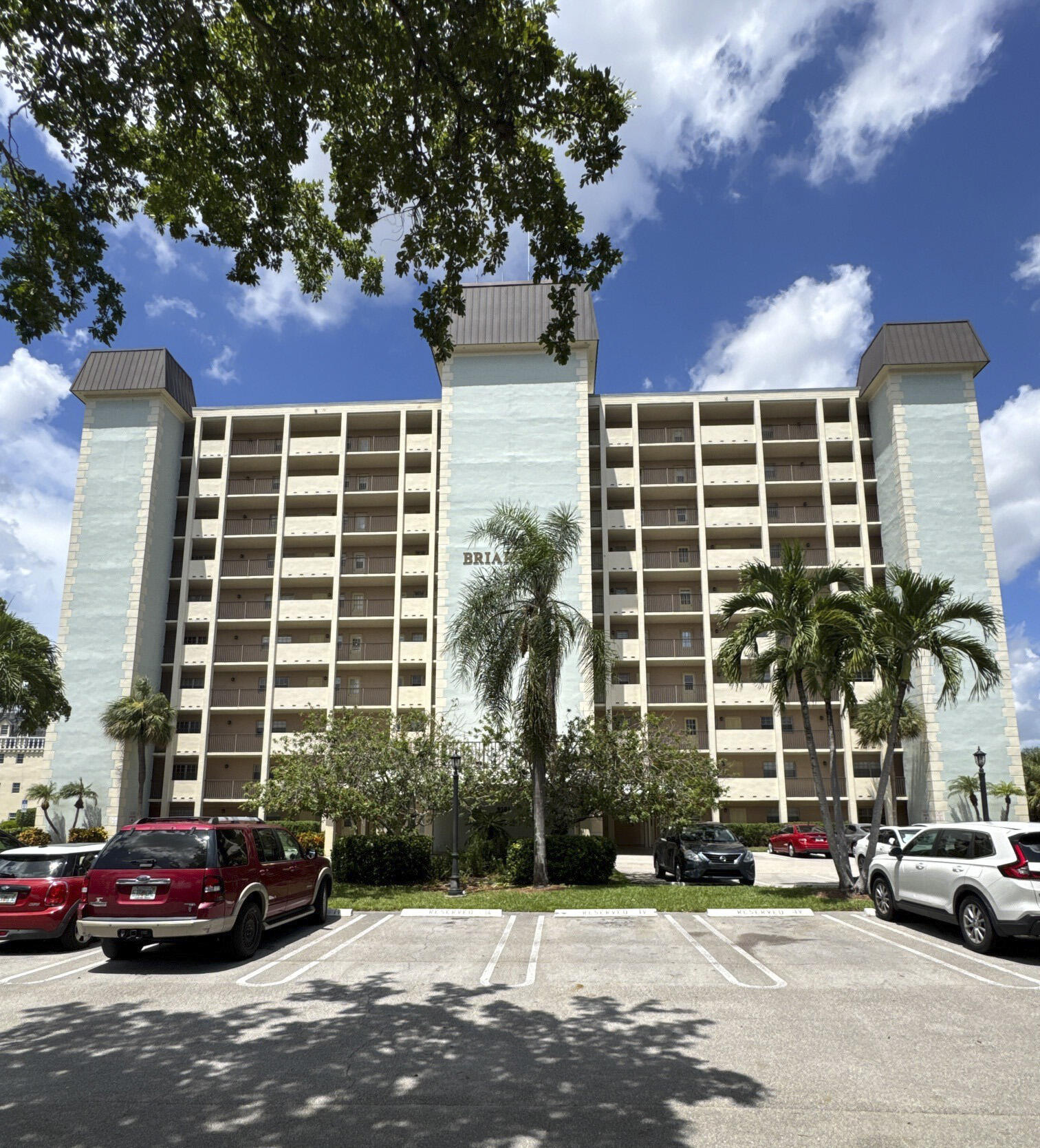 9101 W Sample Road 601 — photo