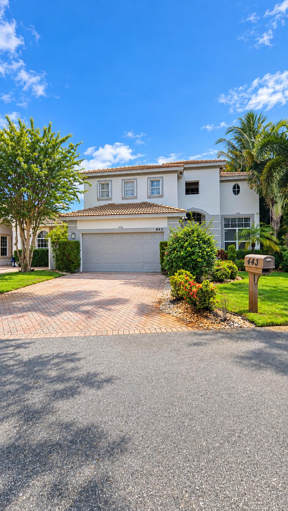 443 Pine Tree Court — photo