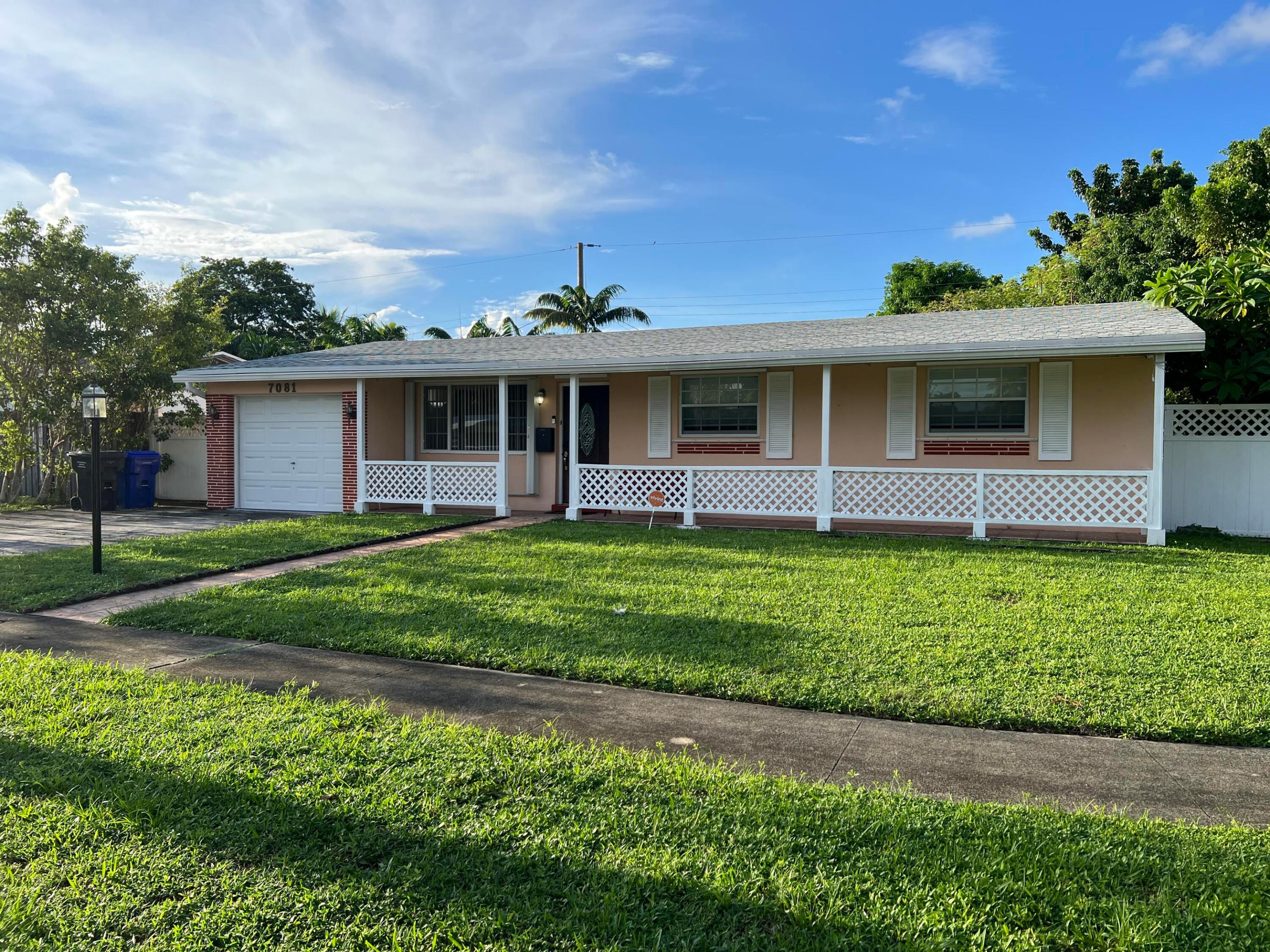 7081 Taylor Street — photo