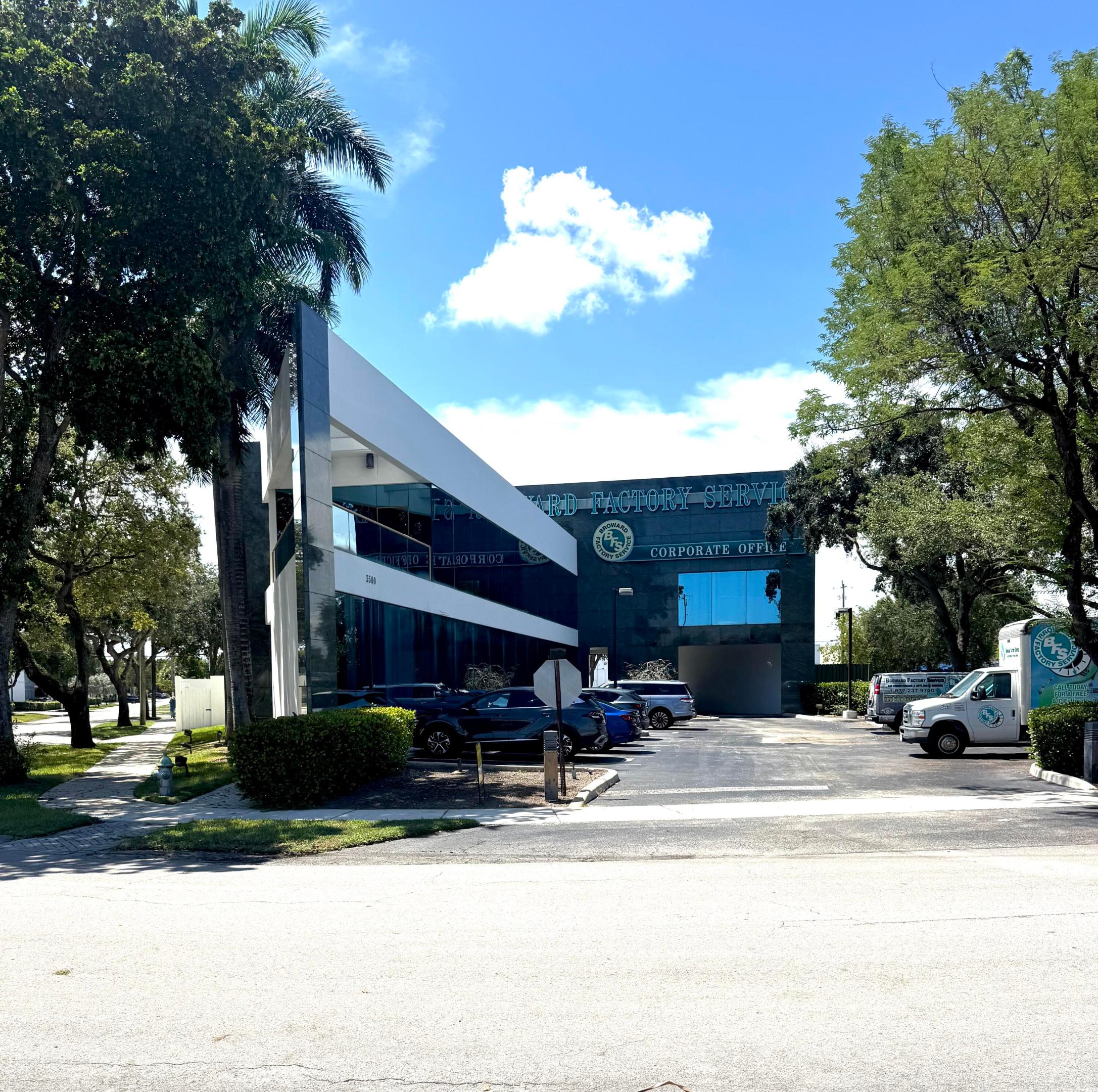 3500 N 28th Terrace, Hollywood, FL — photo
