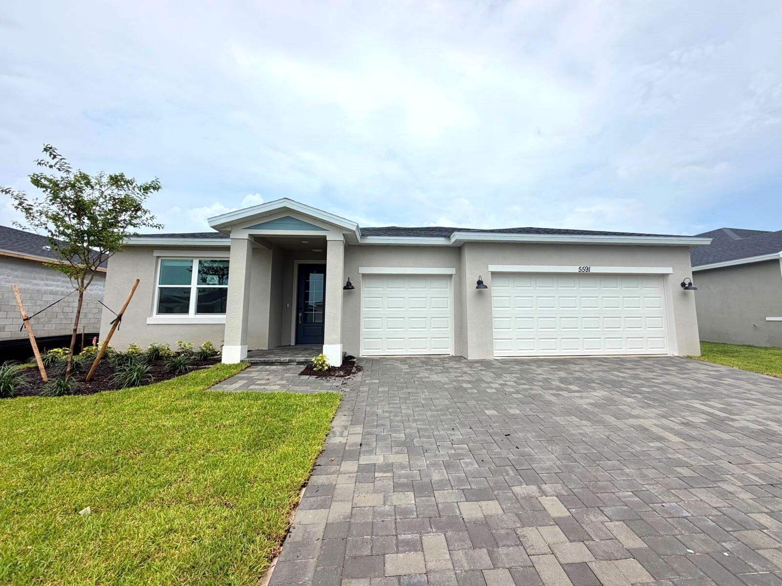 5591 Hampton Park Circle — photo