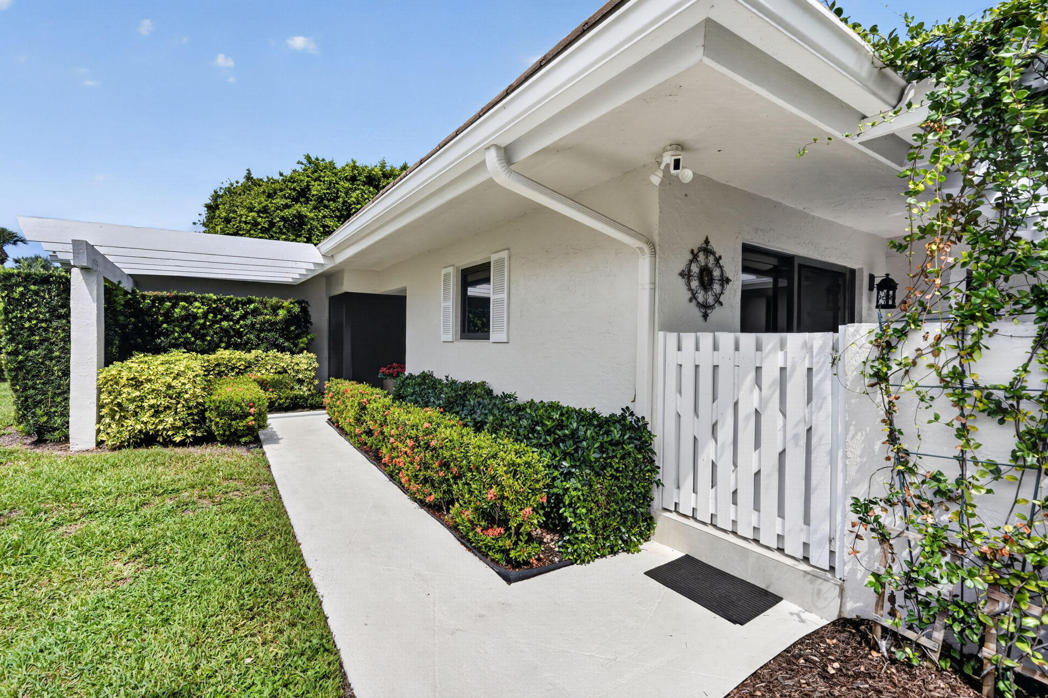 3648 Freshwater Drive — photo