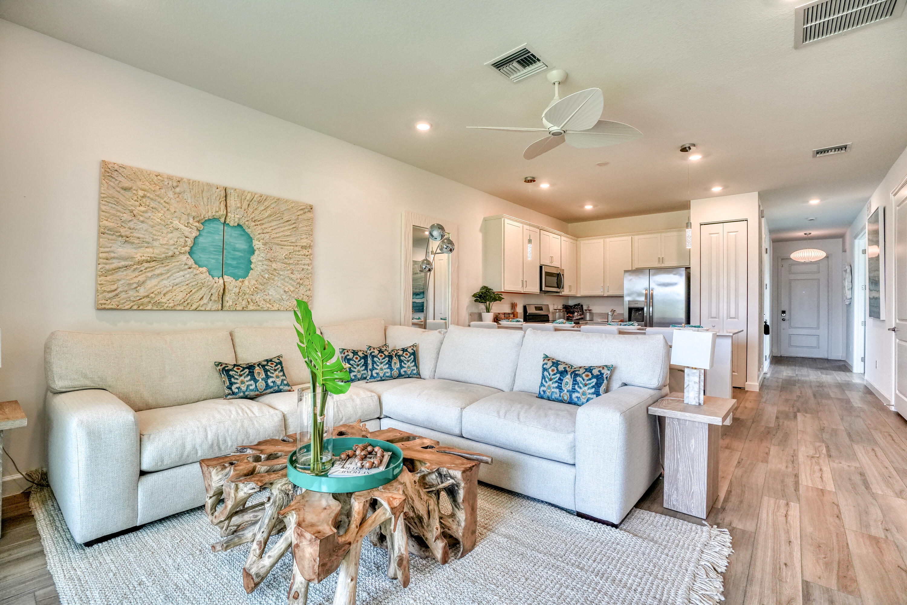 5816 Shining Sea Court — photo