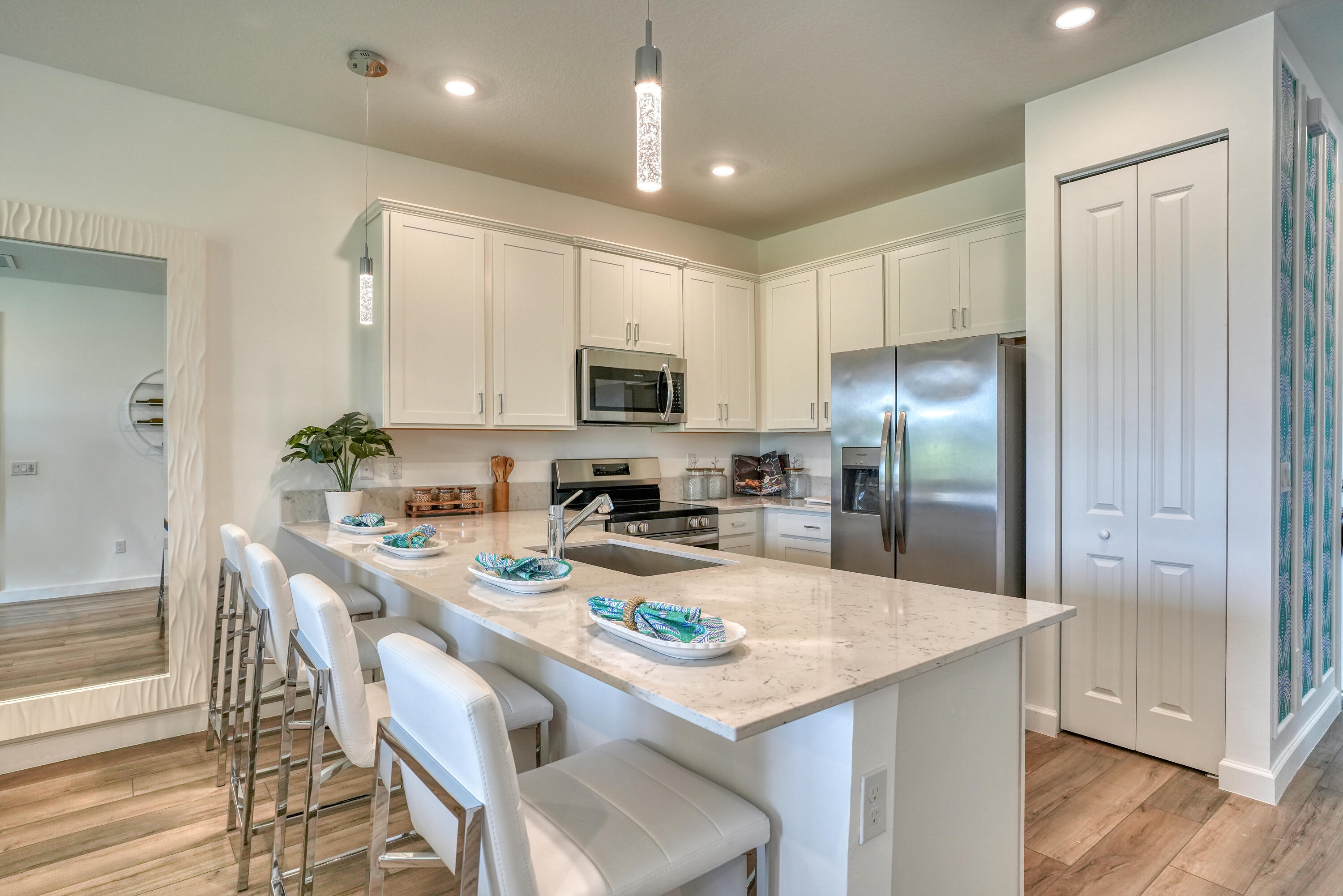 5832 Shining Sea Court — photo