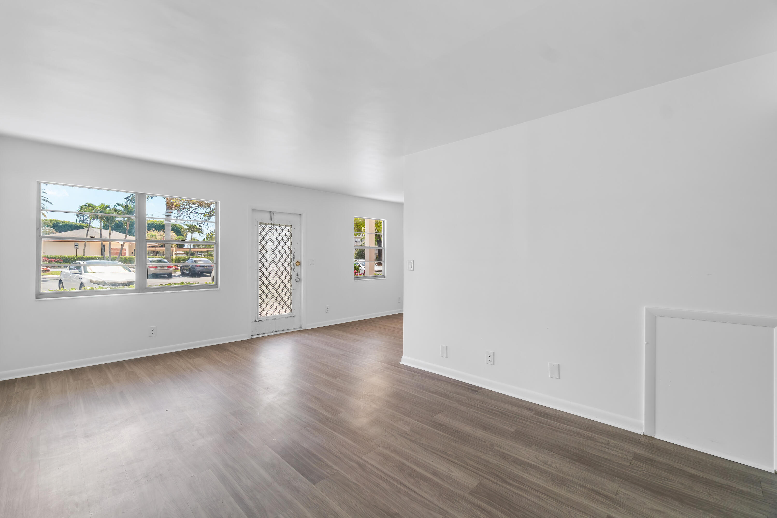 1007 Rexford A, Boca Raton, FL 33434 — photo 2