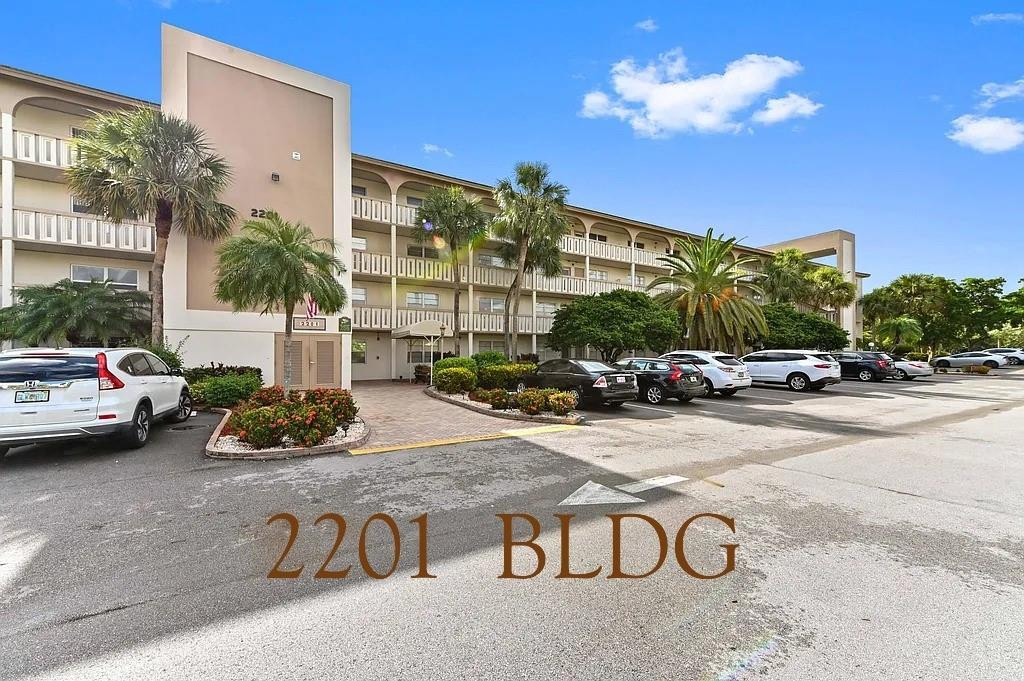 2201 Lucaya Bend Apt K1 — photo