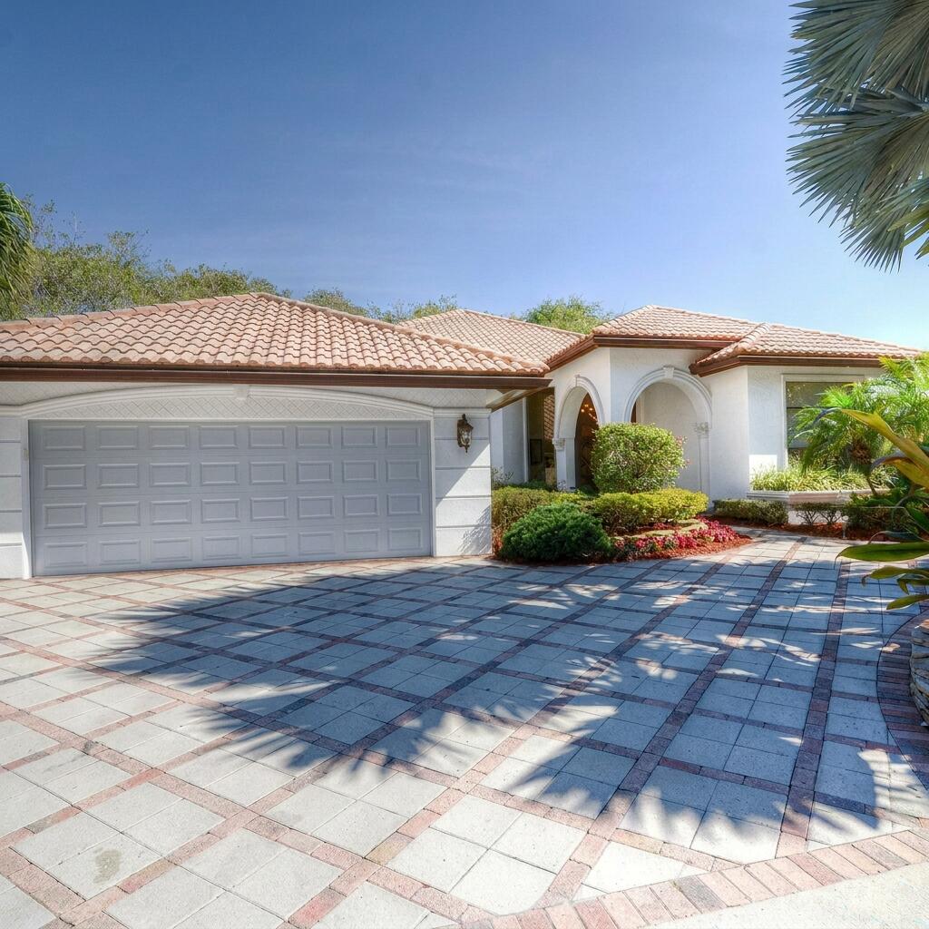 5742 Saint Annes Way — photo