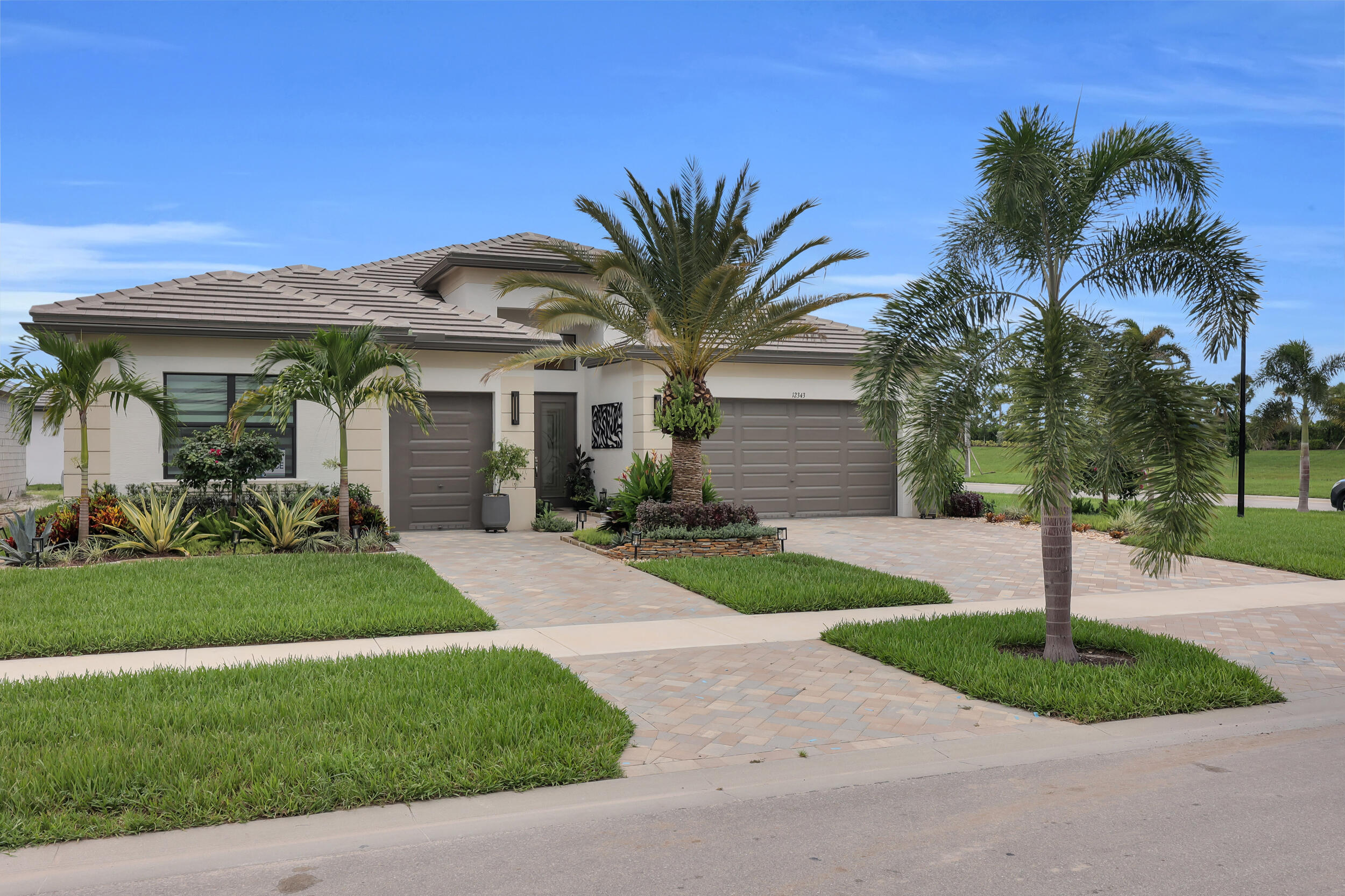 12343 SW Misty Meadow Lane — photo