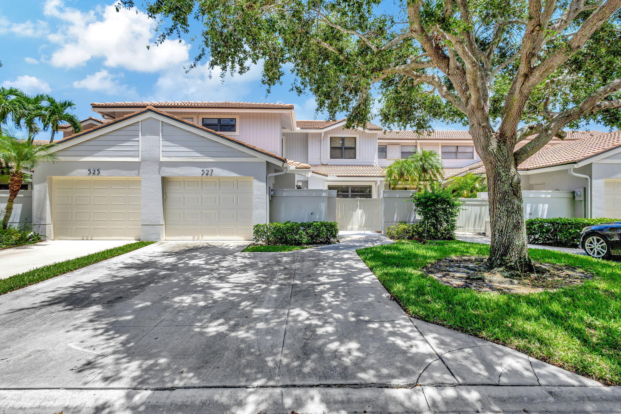 527 Prestwick Circle — photo