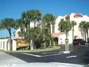 155 Jimmy Buffett Mem Highway — photo