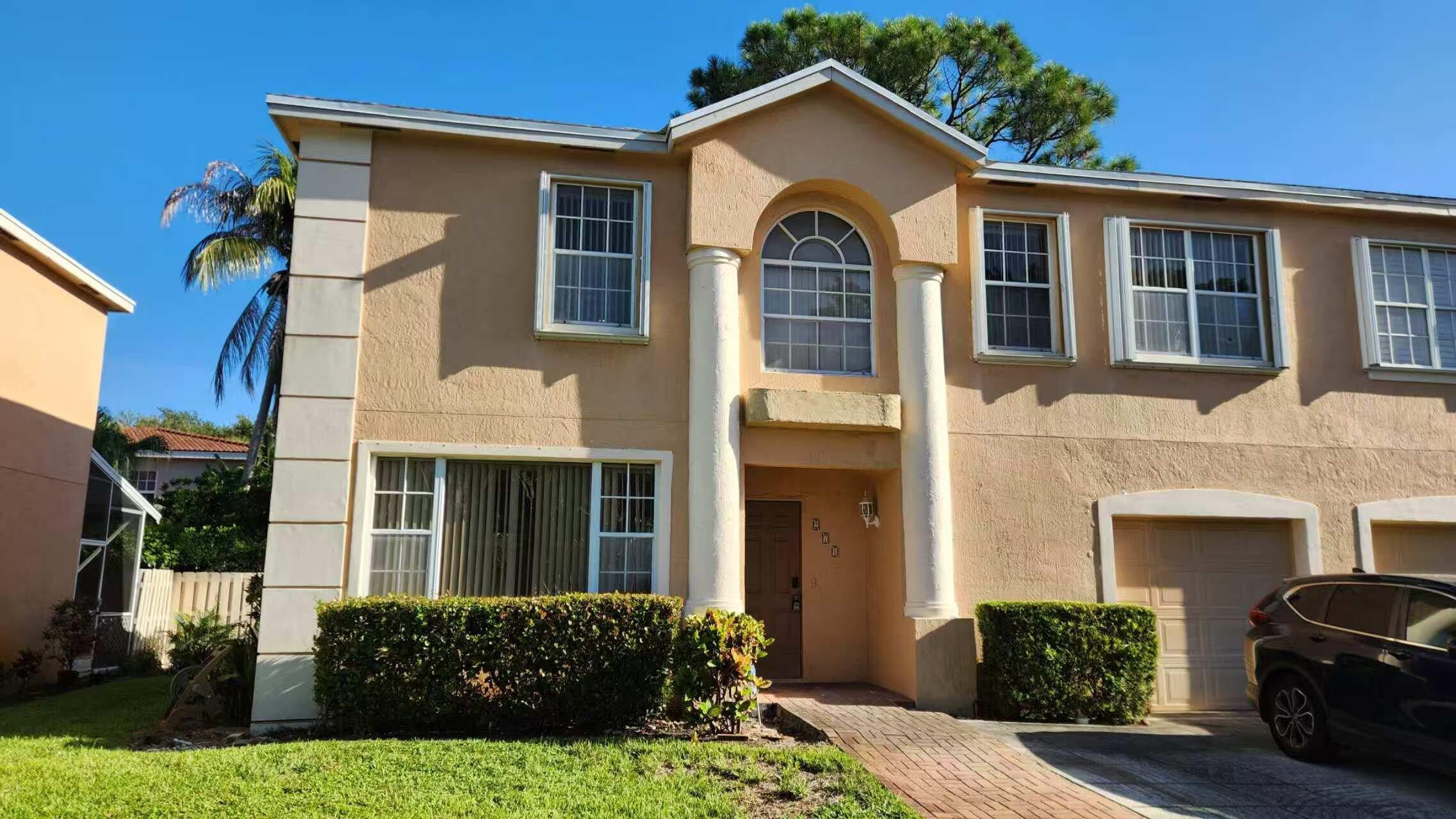 271 Live Oak Lane — photo