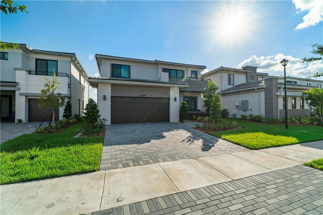 10870 Oceano Way — photo