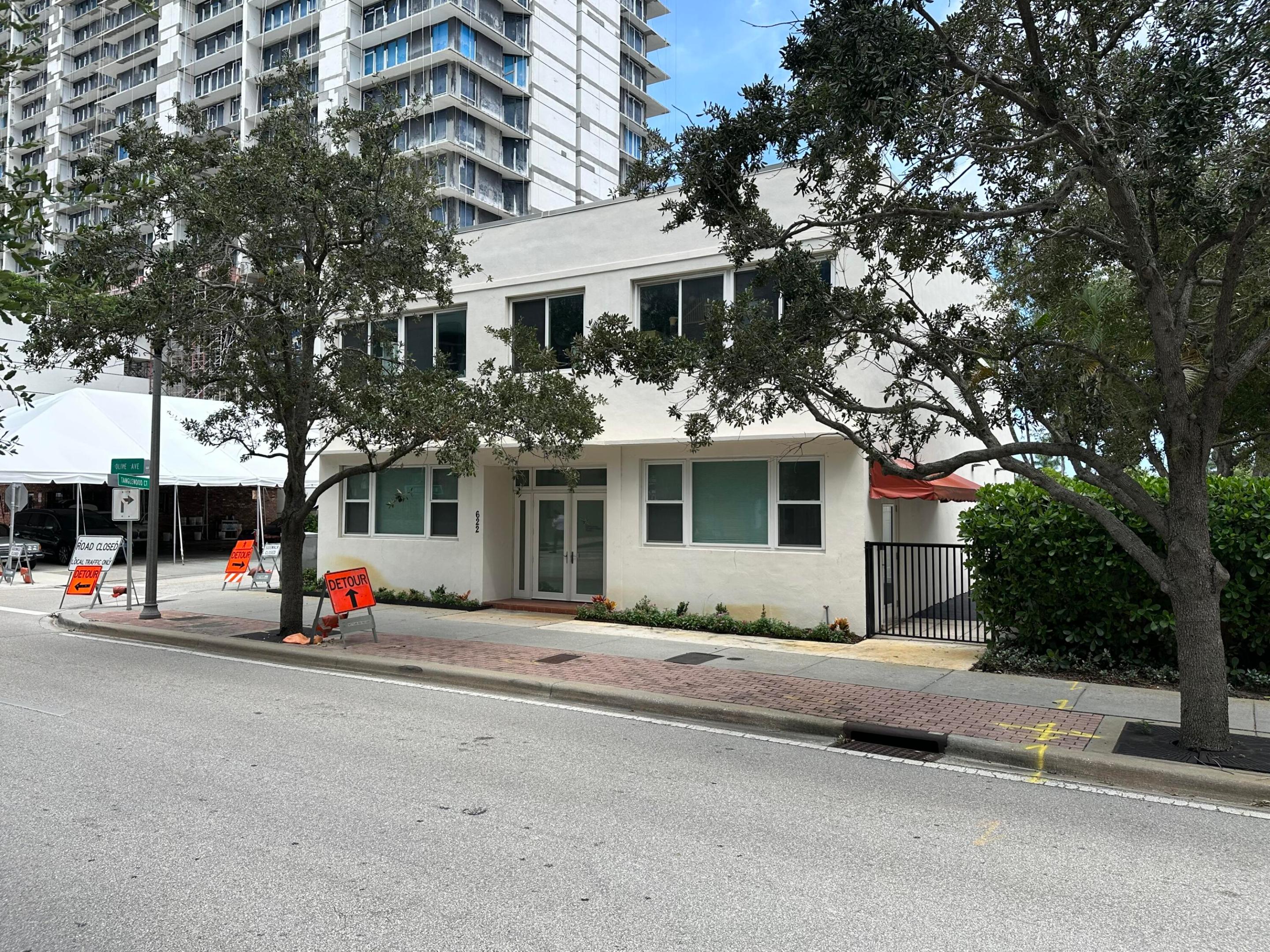 622 S Olive Avenue — photo