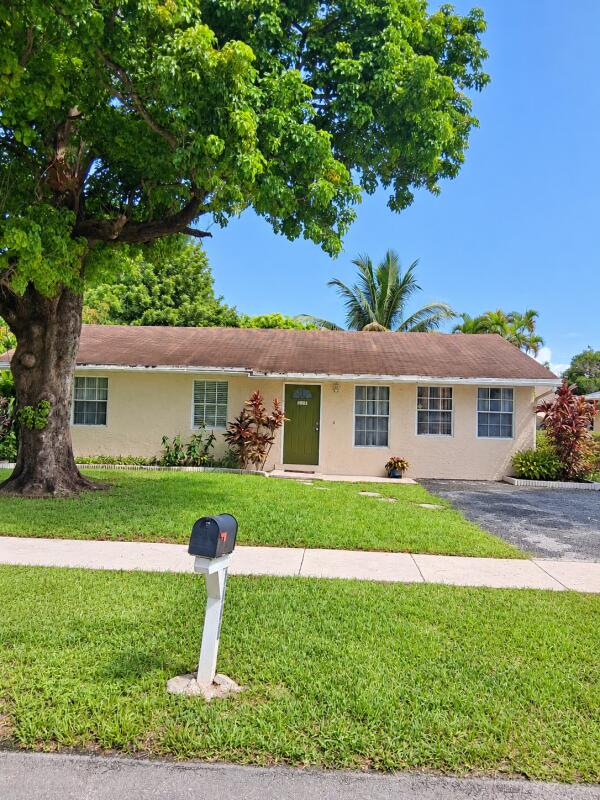 8171 SW 5th Court — photo