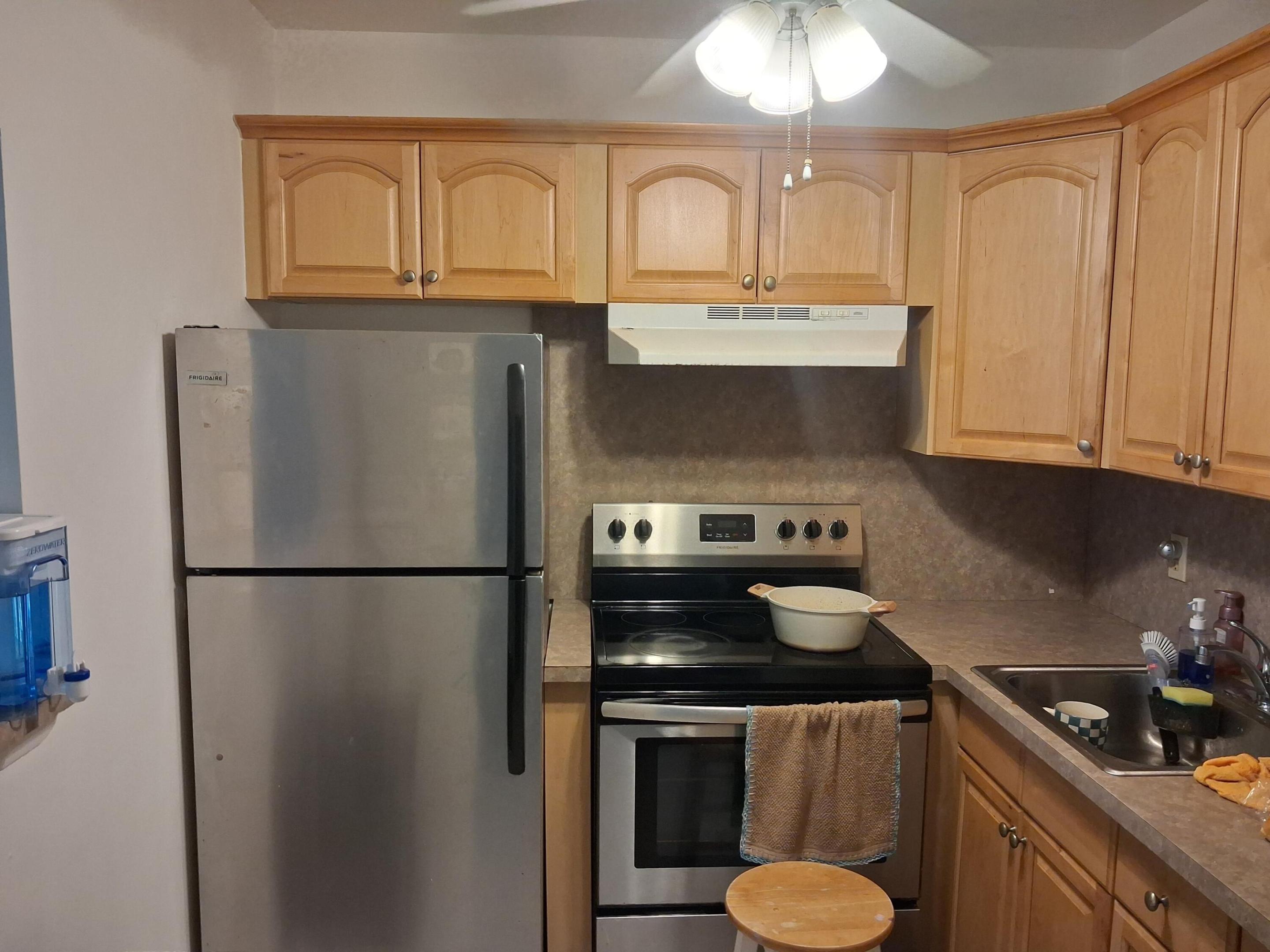 205 Fanshaw E — photo