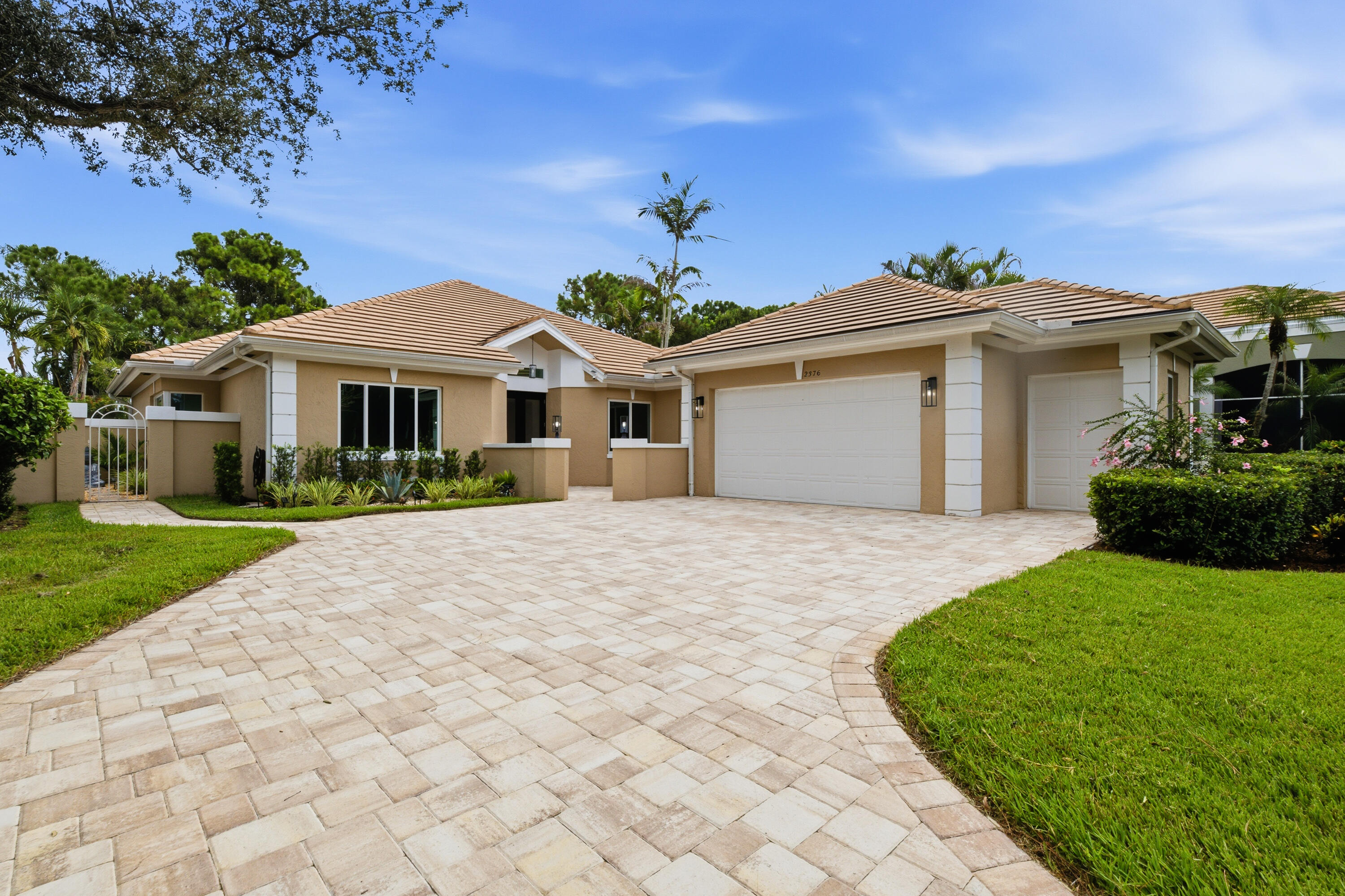 2376 SW Longwood Drive — photo