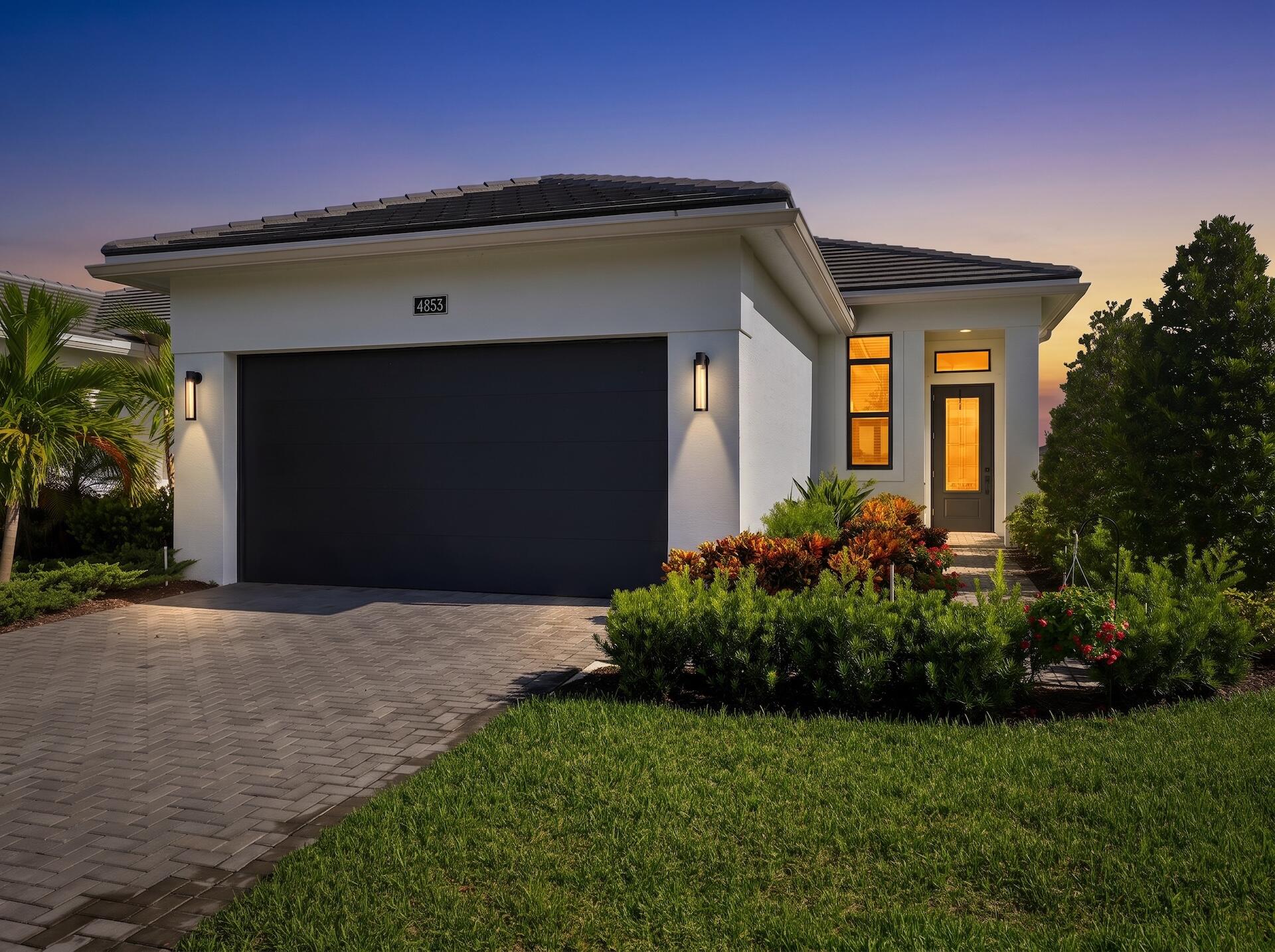 4853 Saint Armands Way — photo