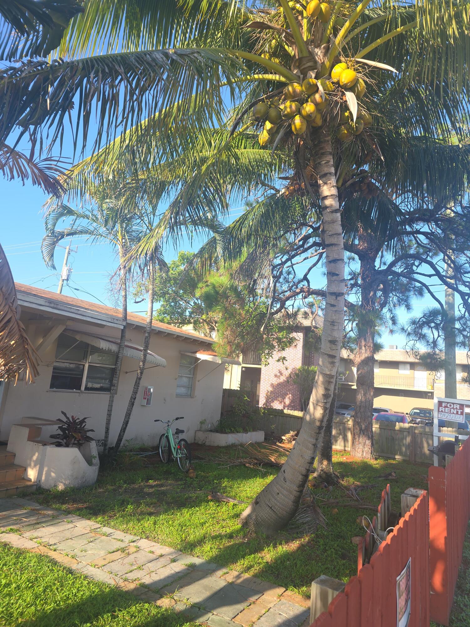 2028 Funston Street Apt 2 — photo