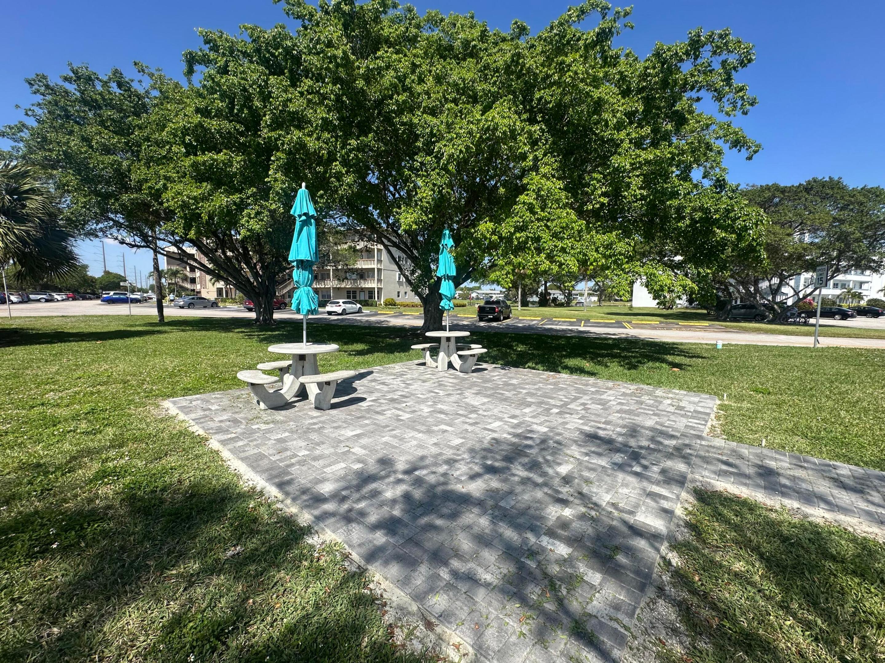 264 Farnham K — photo