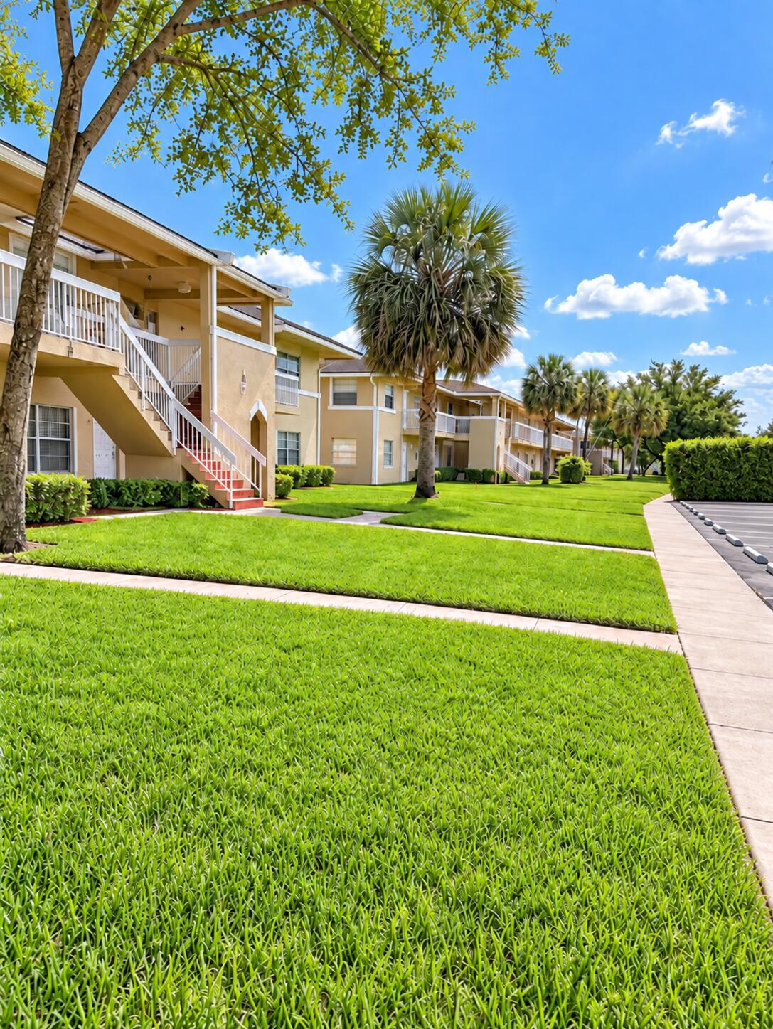 10113 Twin Lakes Drive 24-E — photo