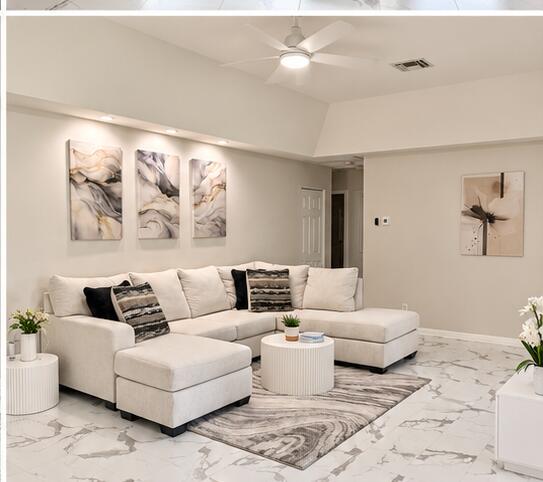 107 Half Moon Circle D — photo