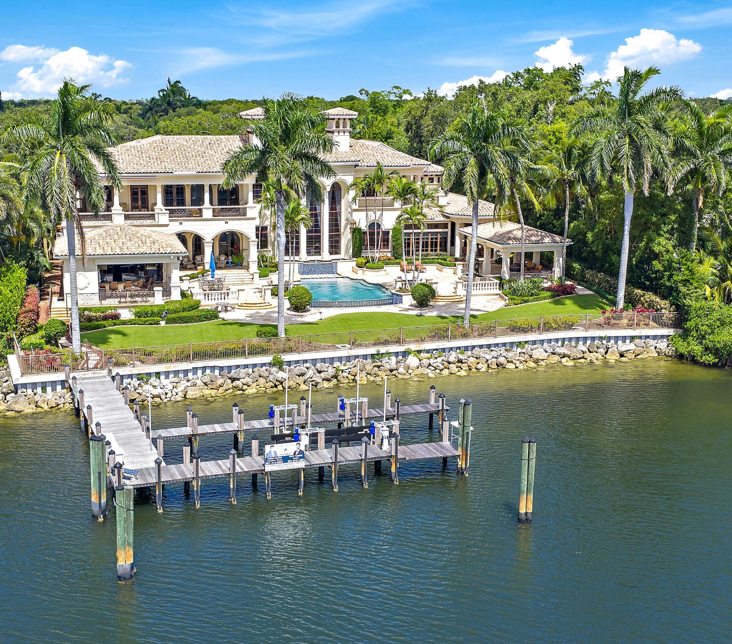 2330 Seven Oaks Lane — photo