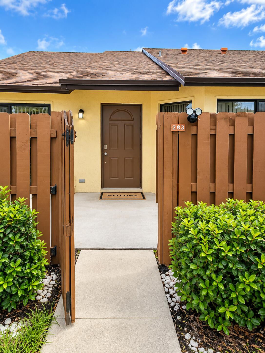 283 Springdale Circle 28C — photo