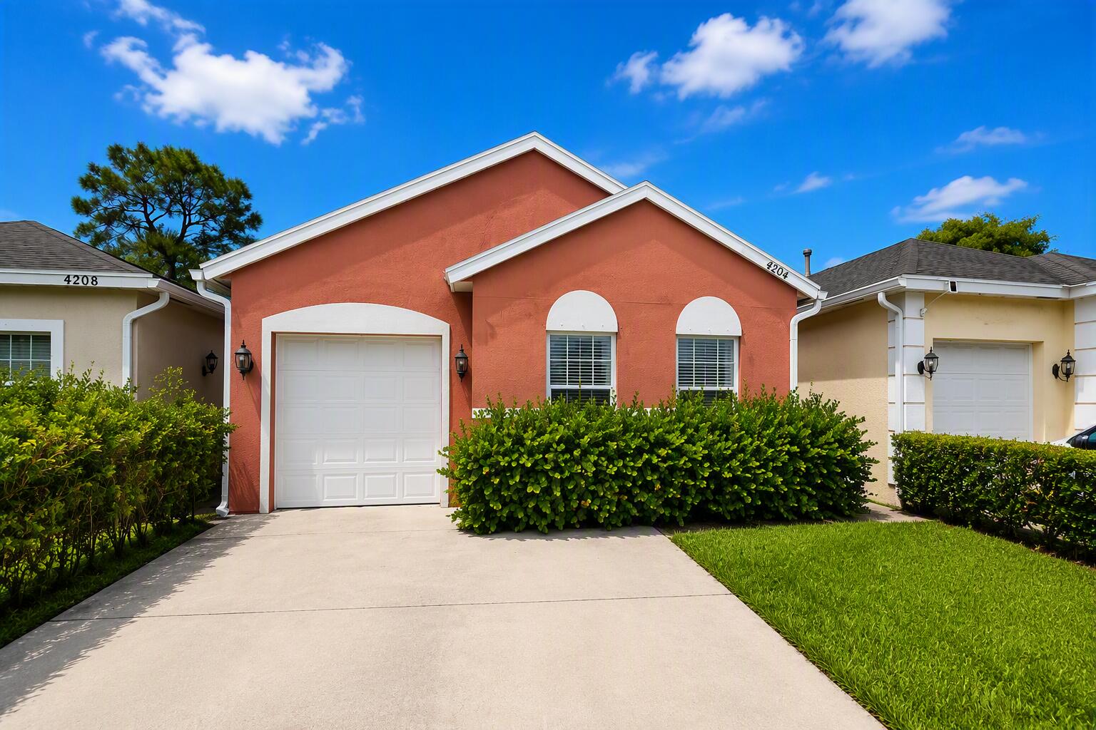 4204 Coquina Winds Way — photo
