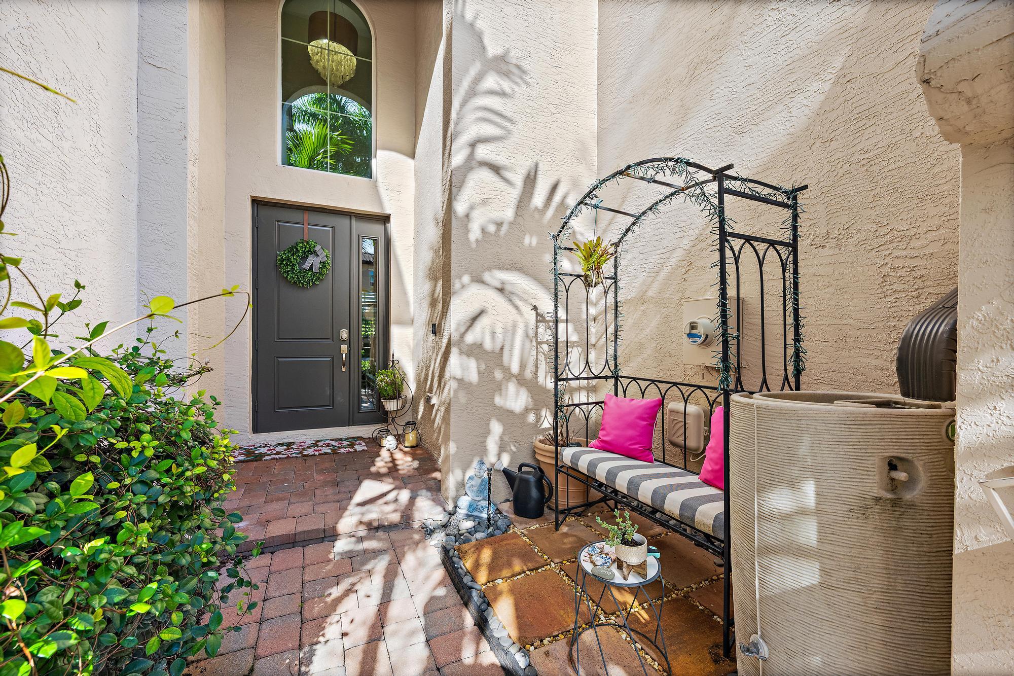 4673 Mediterranean Circle — photo