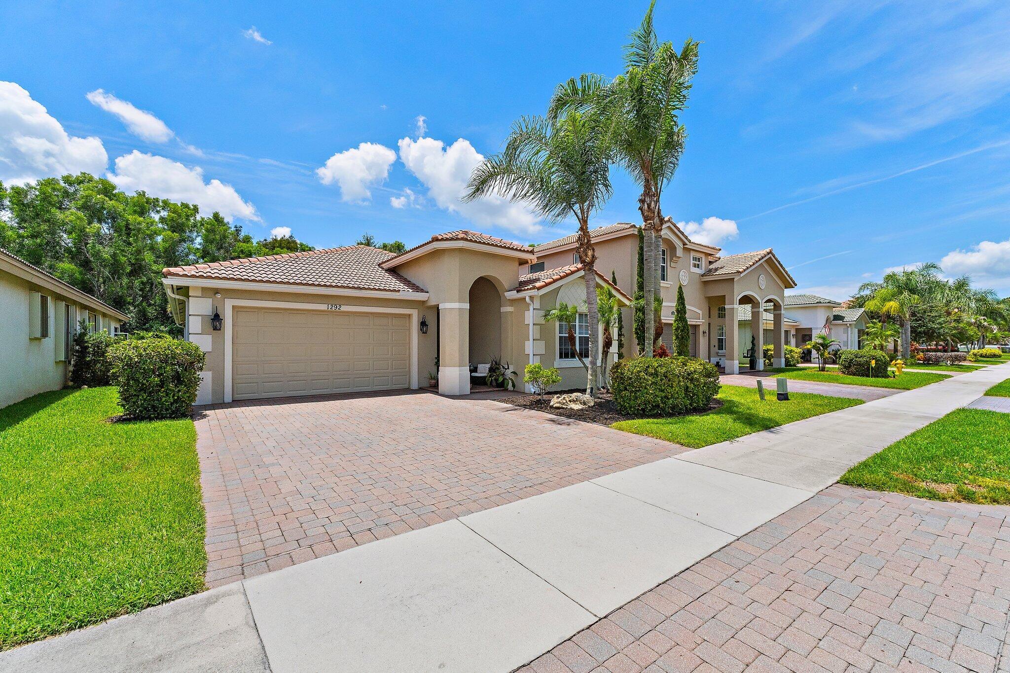 1292 SE Fleming Way — photo