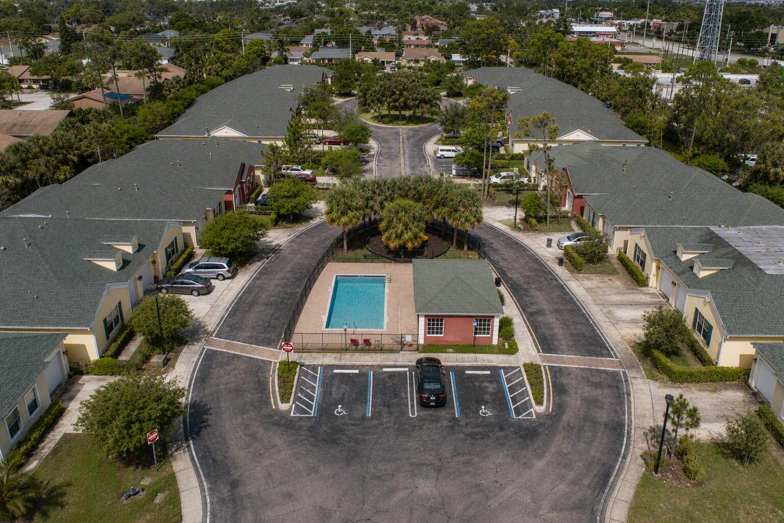 4325 Coquina Winds Way — photo