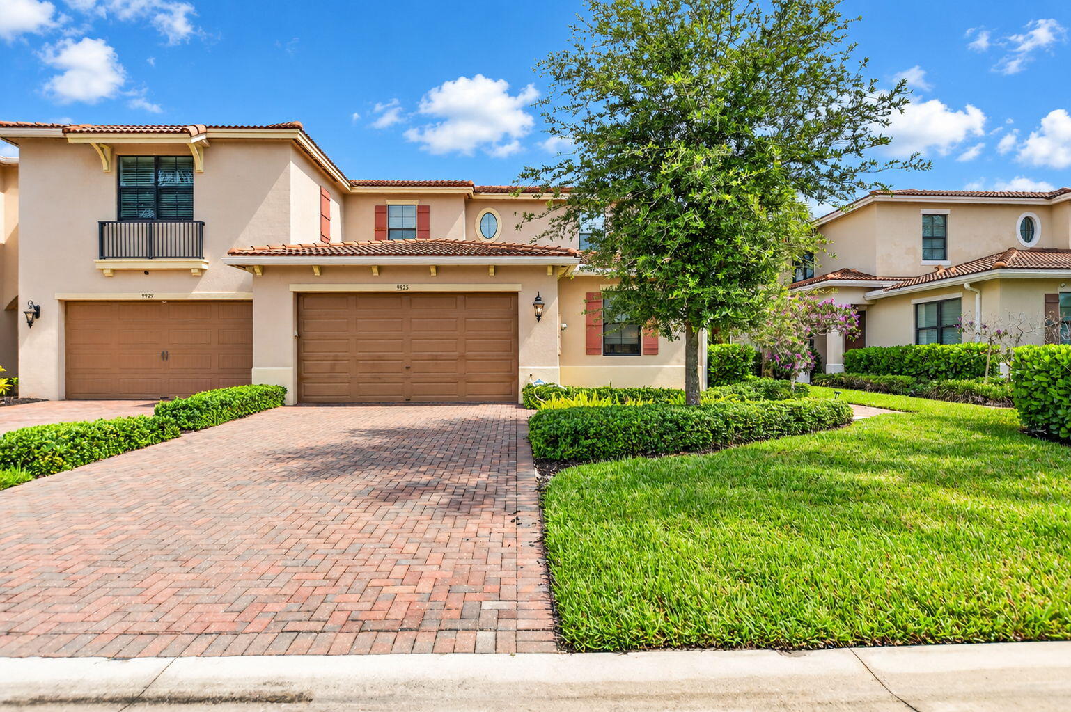 9925 Brickhill Drive — photo