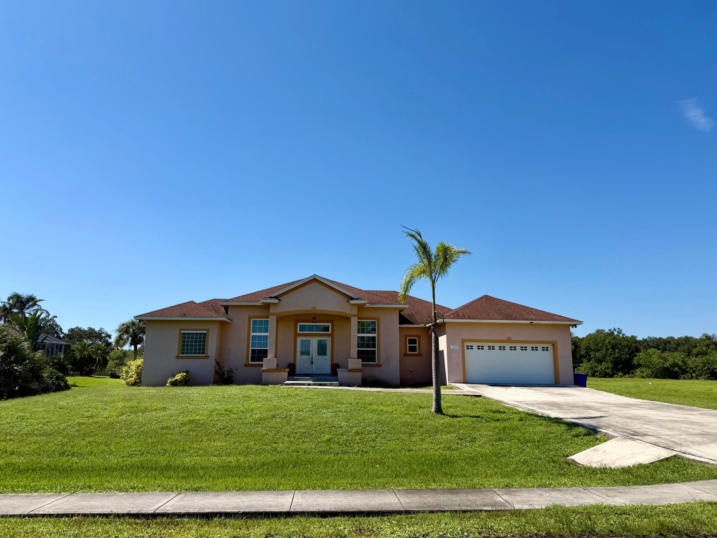 1218 SE 12th Drive — photo