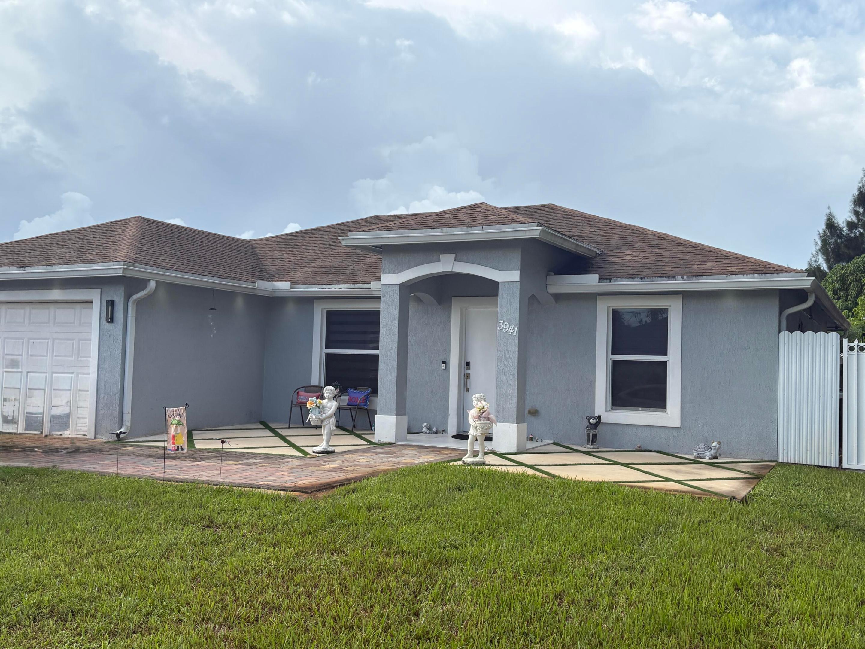 3941 Tropical Way — photo