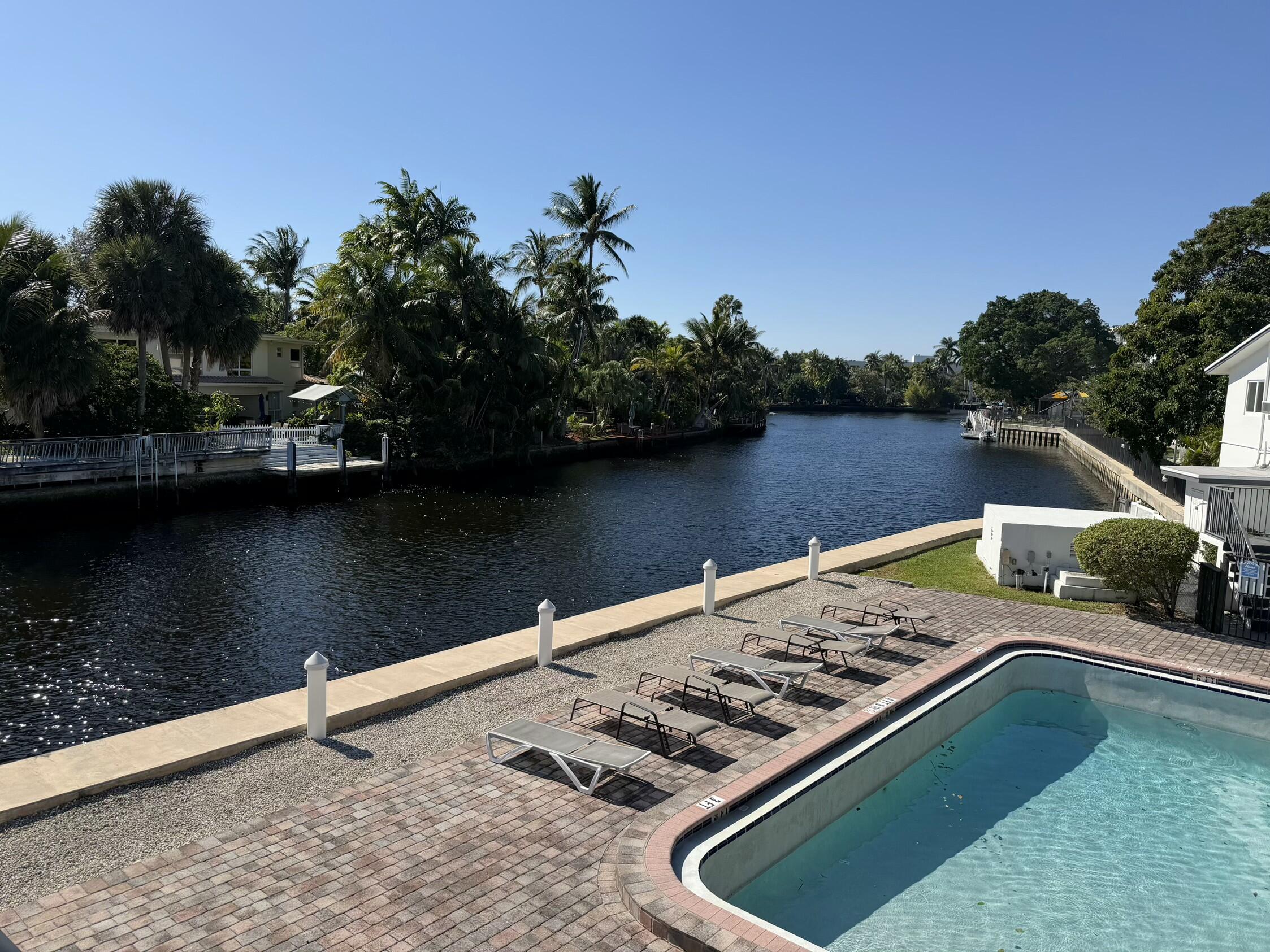 1816 E Oakland Park Boulevard 74 — photo