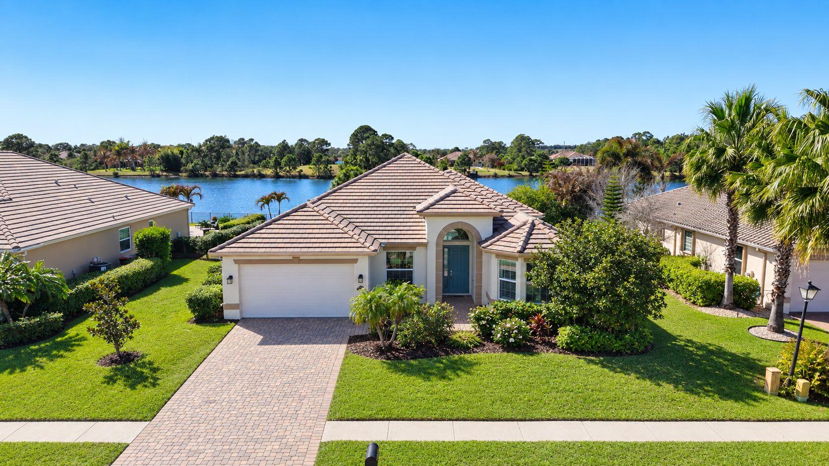 7621 Fieldstone Ranch Square — photo