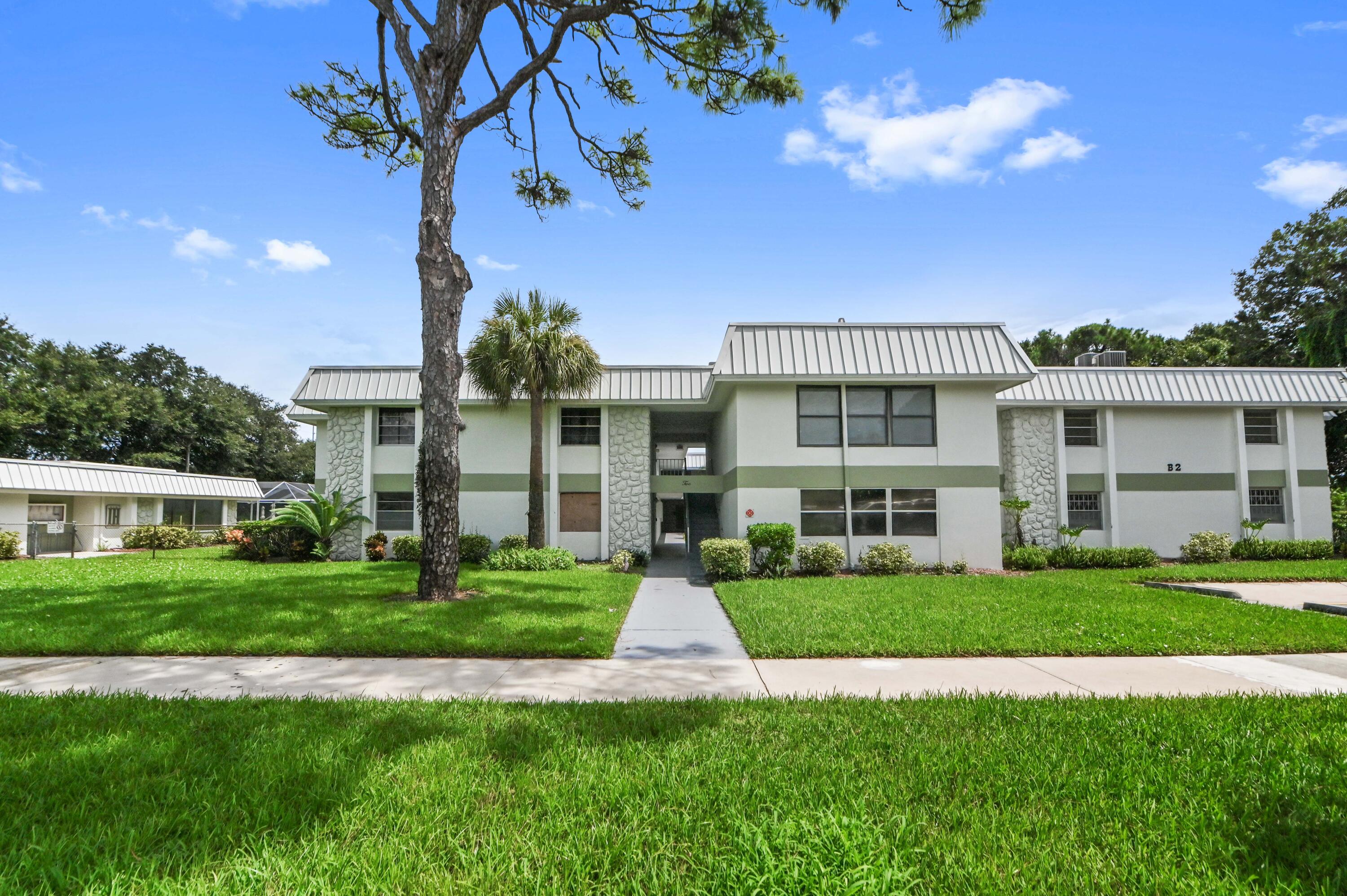 2302 Sunrise Boulevard 206 — photo