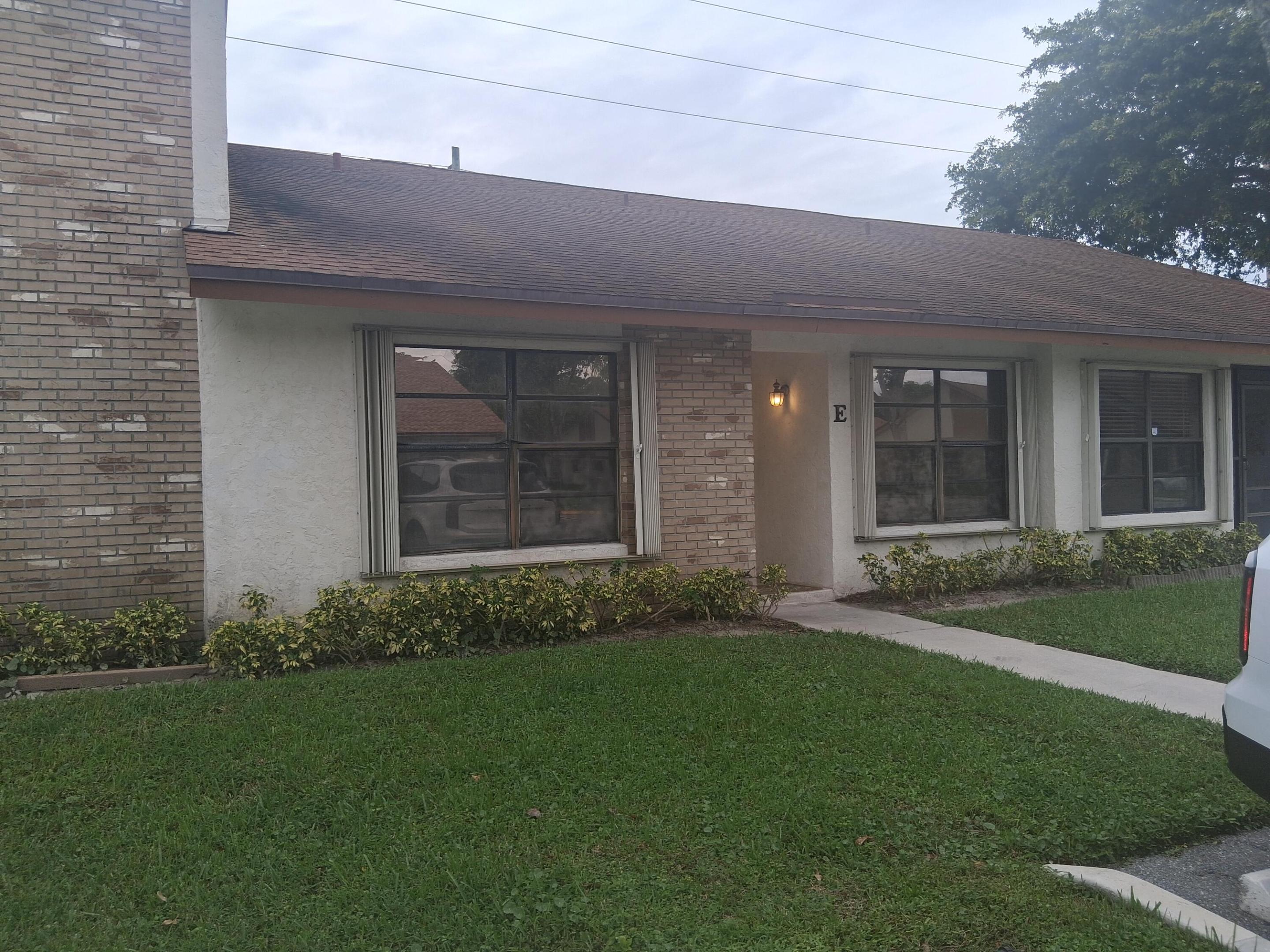 1200 Parkside Green Drive E — photo