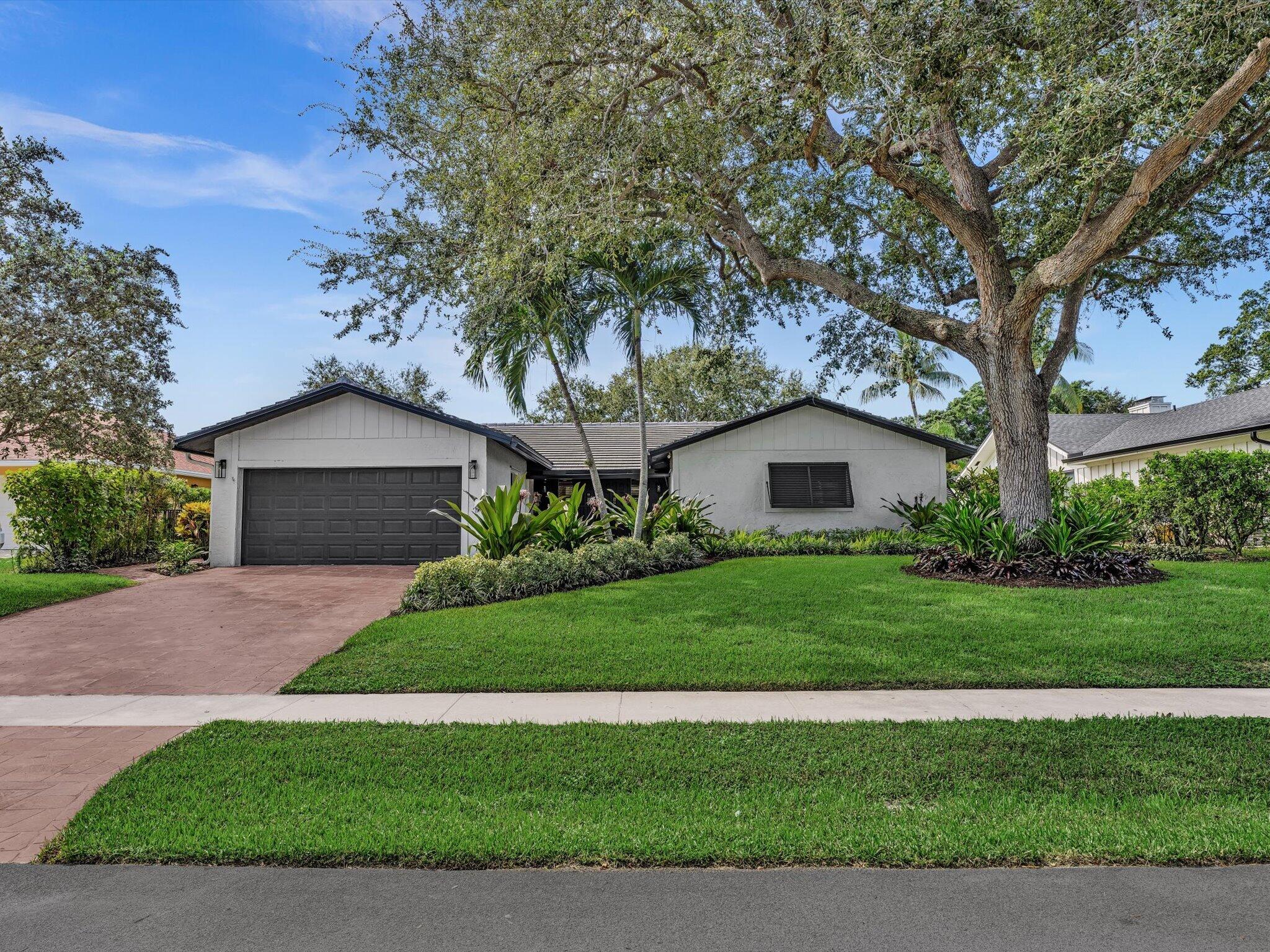 3264 Lakeview Drive — photo