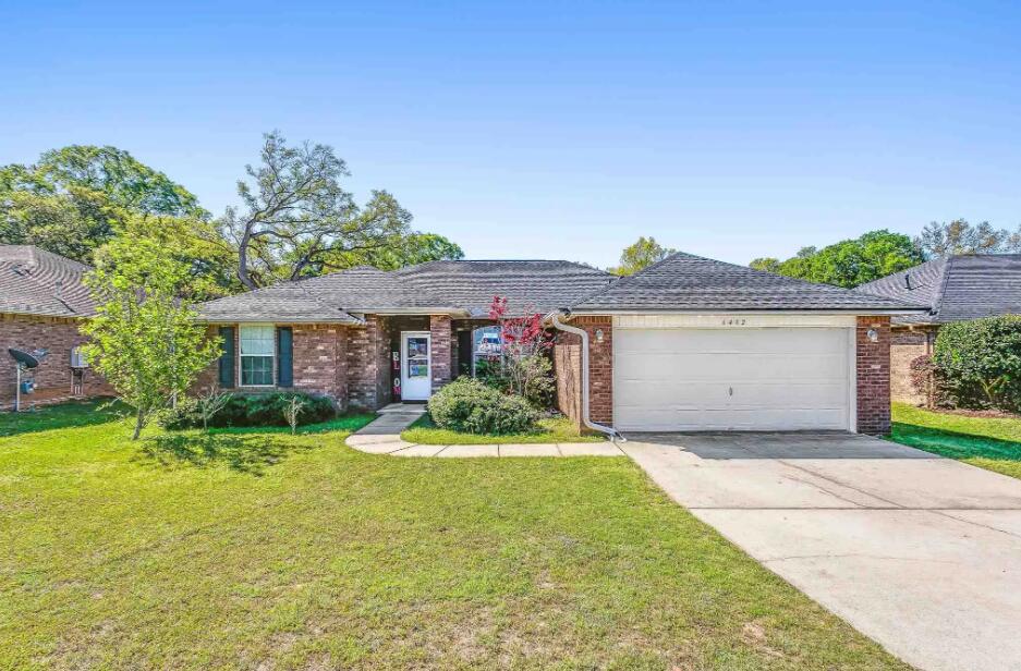 6432 Sarasota Street — photo