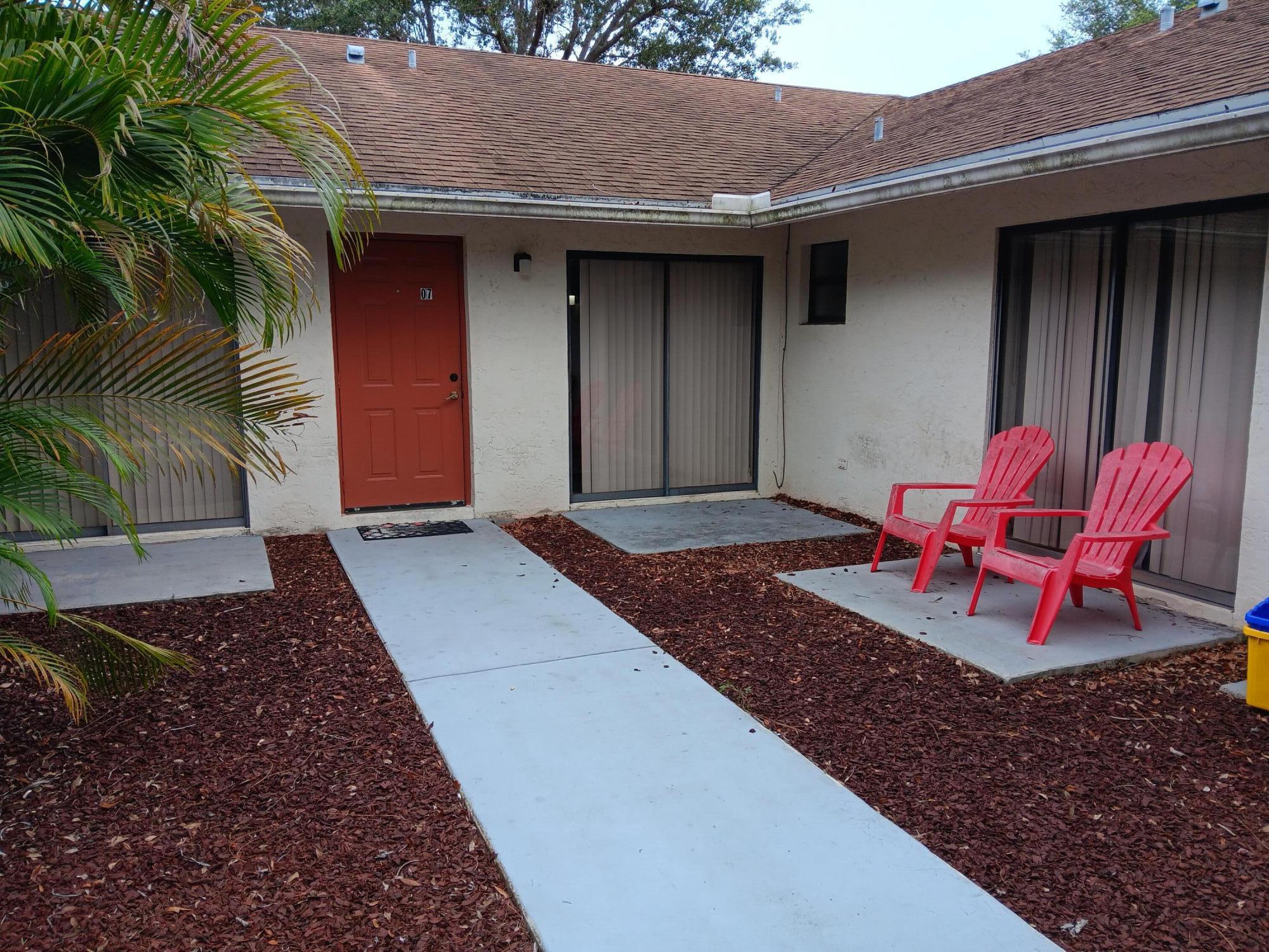 1507 Hawthorne Place — photo