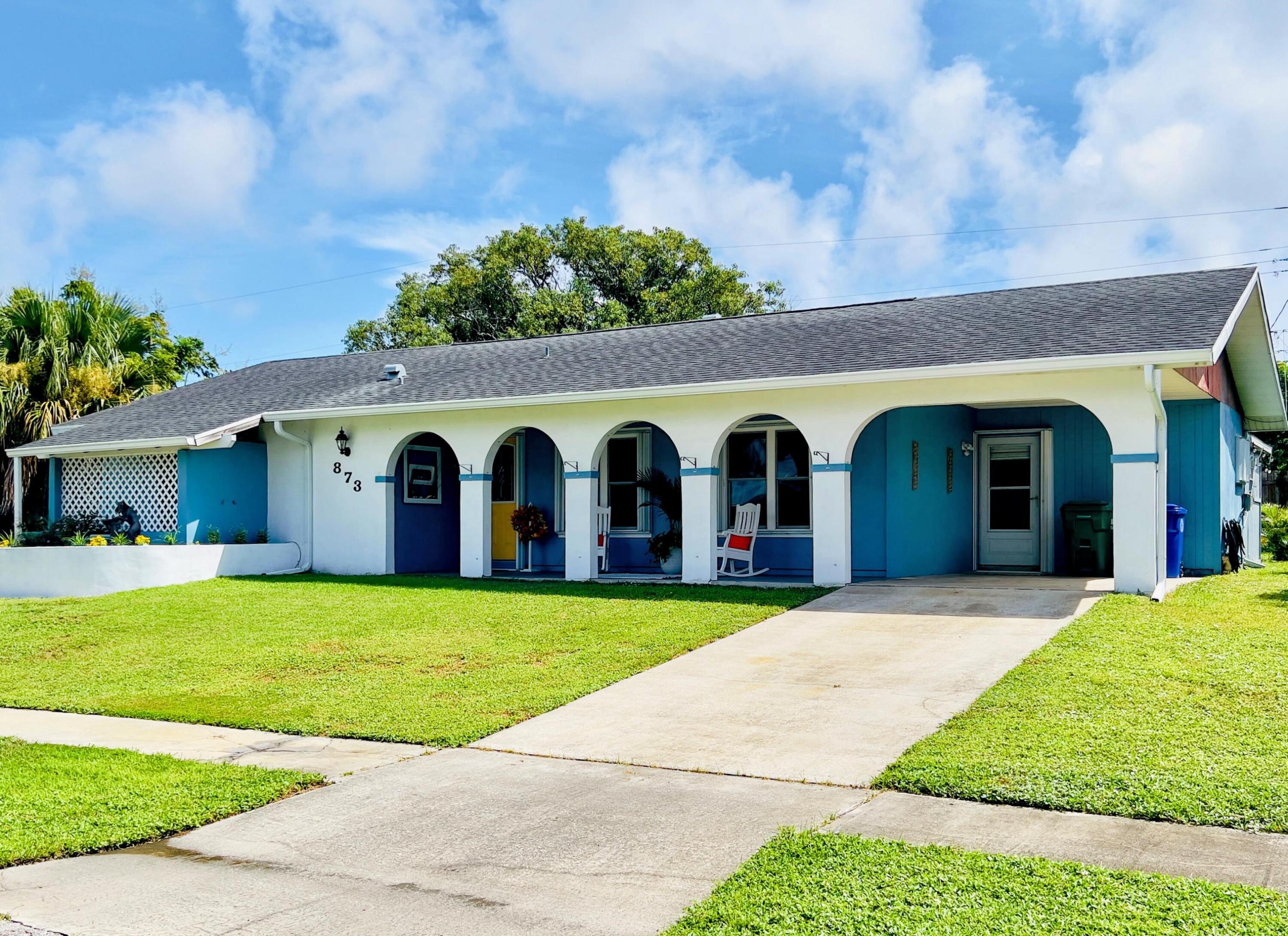 873 Lance Street — photo