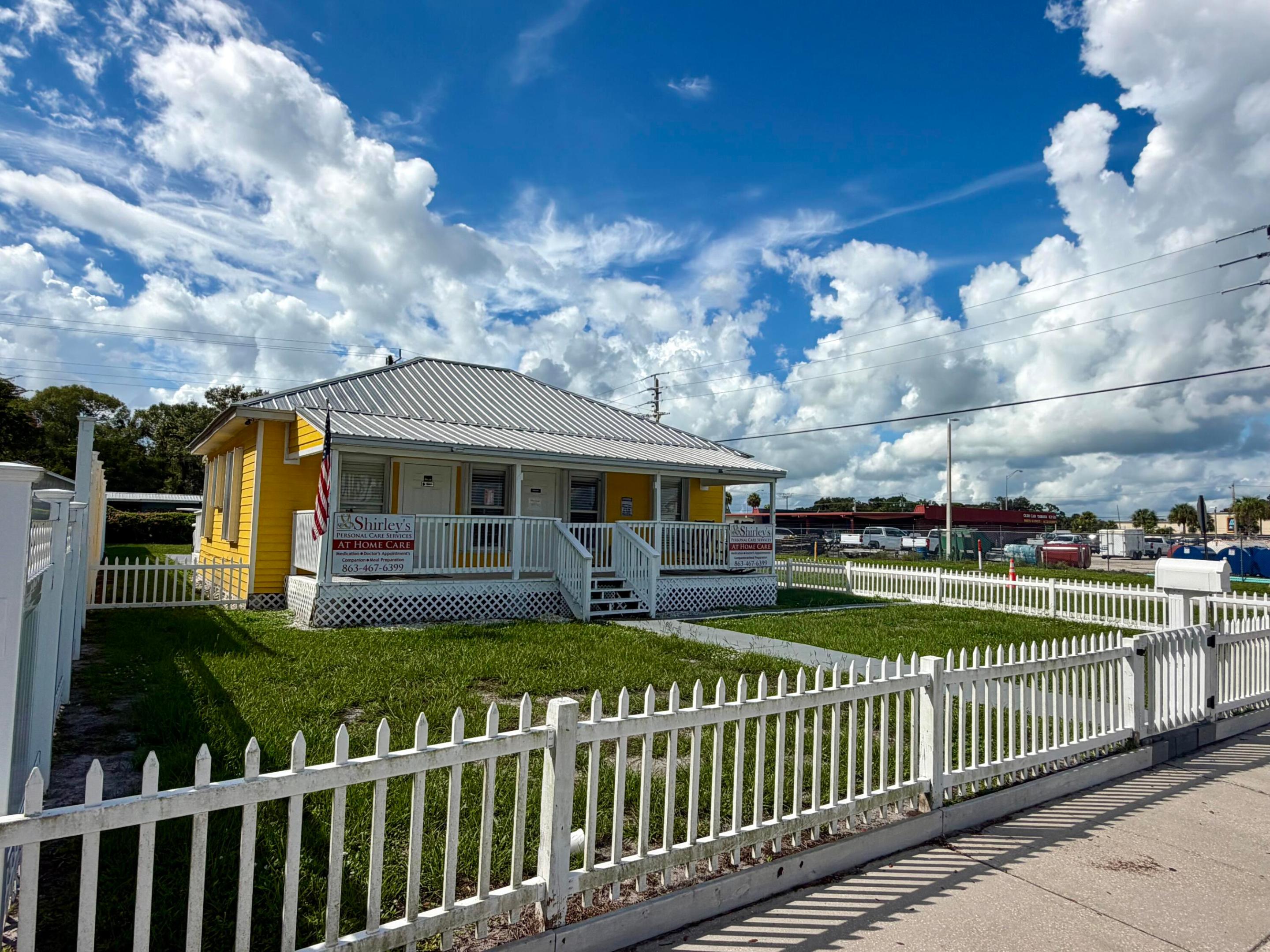 200 SE 3RD Street, Okeechobee, FL, Okeechobee, FL — photo 2